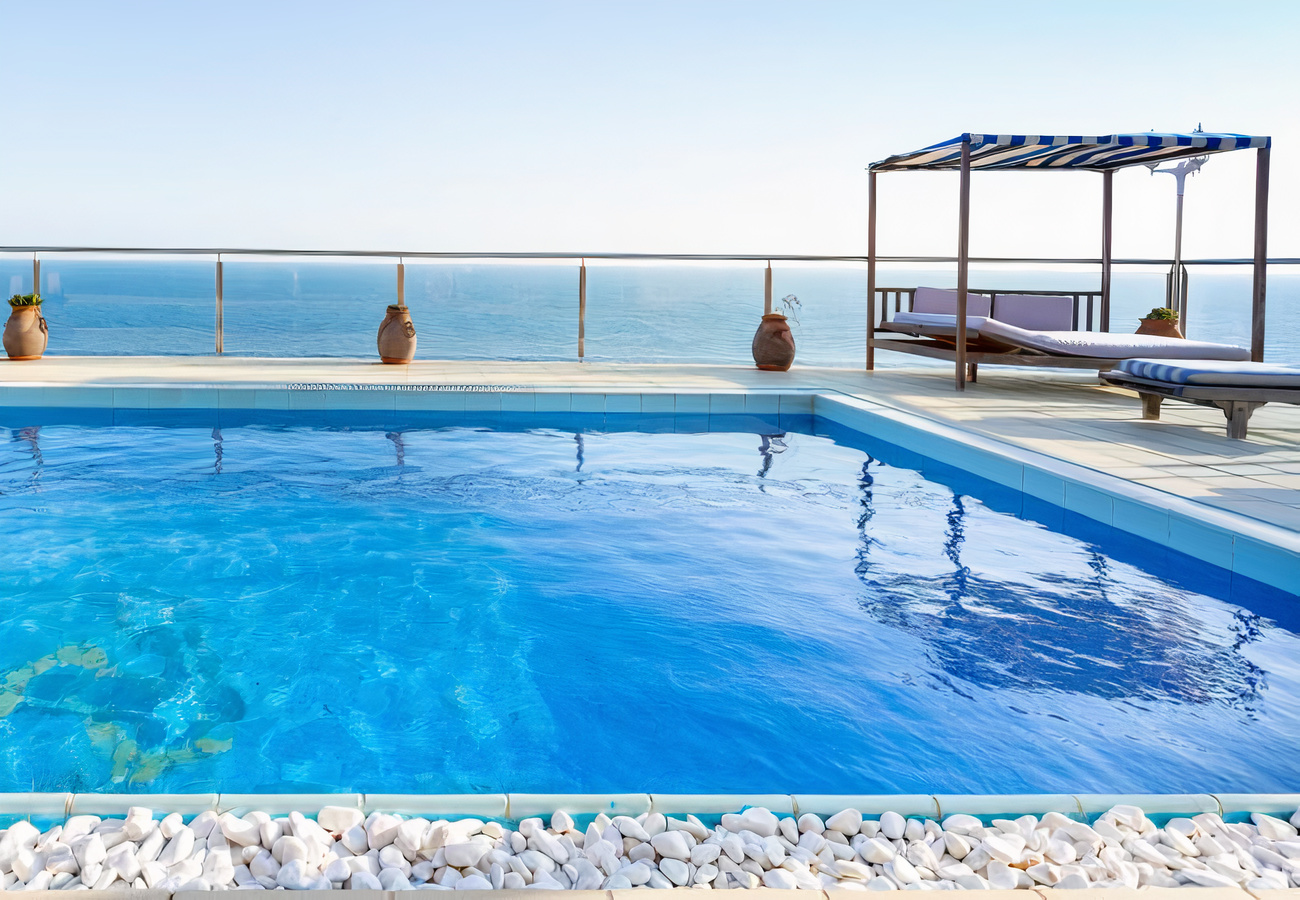 Casa Tramuntana Lloret: Luxury 5-Bedroom Apartment with Ocean Views and Sauna, Lloret de Mar