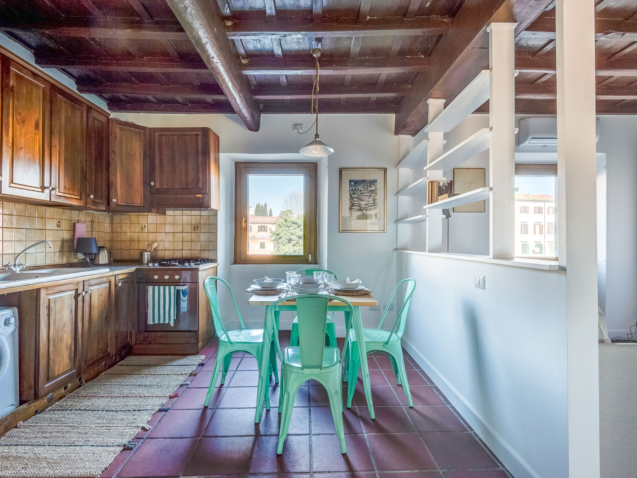 Casa Trasteverino Trastevere: Elegant 1-Bedroom Apartment in Historic Central Rome with Modern Amenities