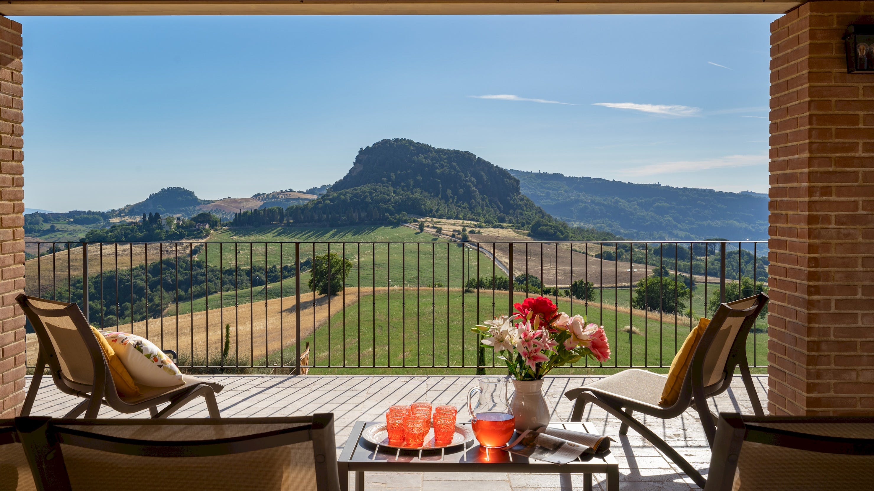 Cascina Cipresso Florence: Luxury 9-Bedroom Apartment with Pool and Countryside Views, Tuscany