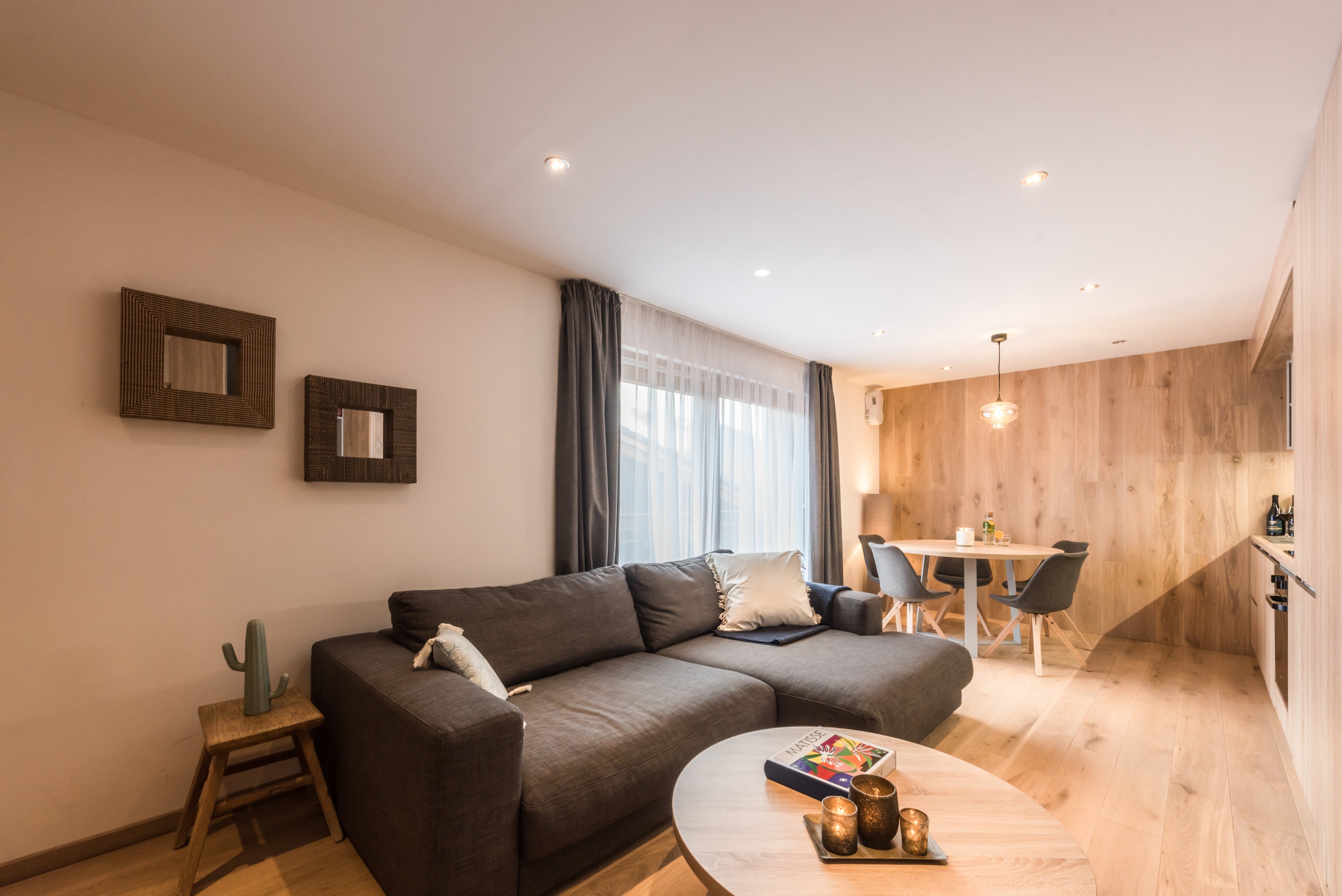 Chalet Ardoisières Morzine: Exquisite 2-Bedroom Chalet with Sauna and Ski Access, Morzine