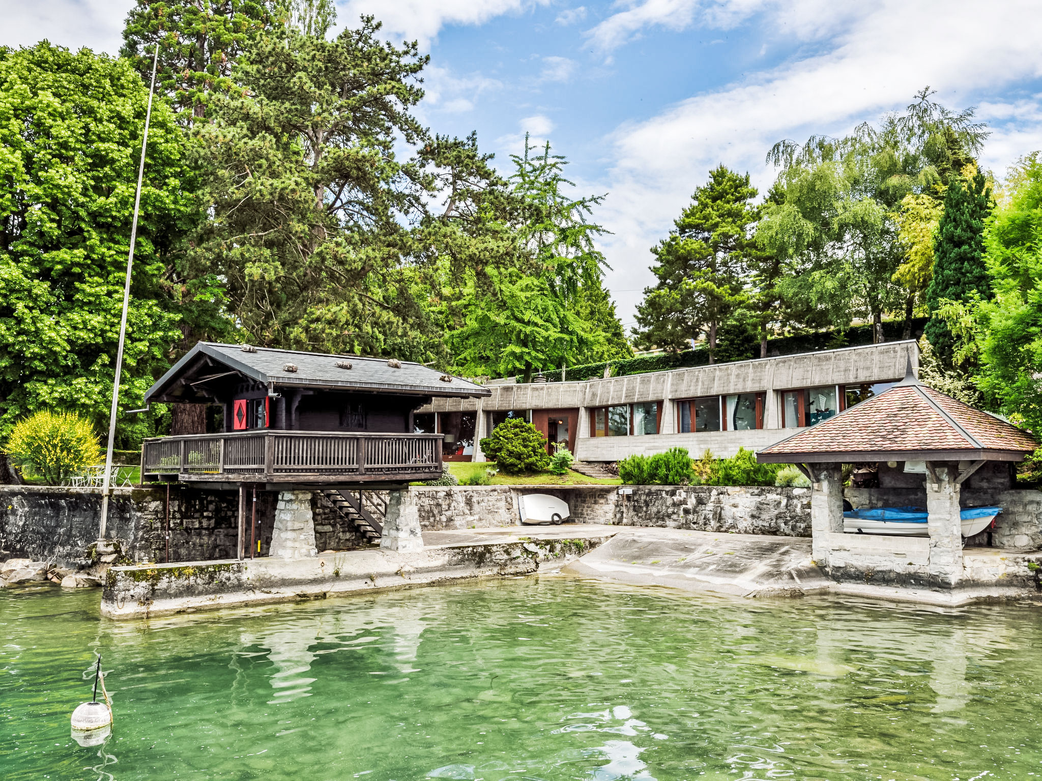 Chalet Clarens Montreux: Spacious 4-Bedroom Lakefront Villa with Mountain Views and Garden in Swiss Riviera