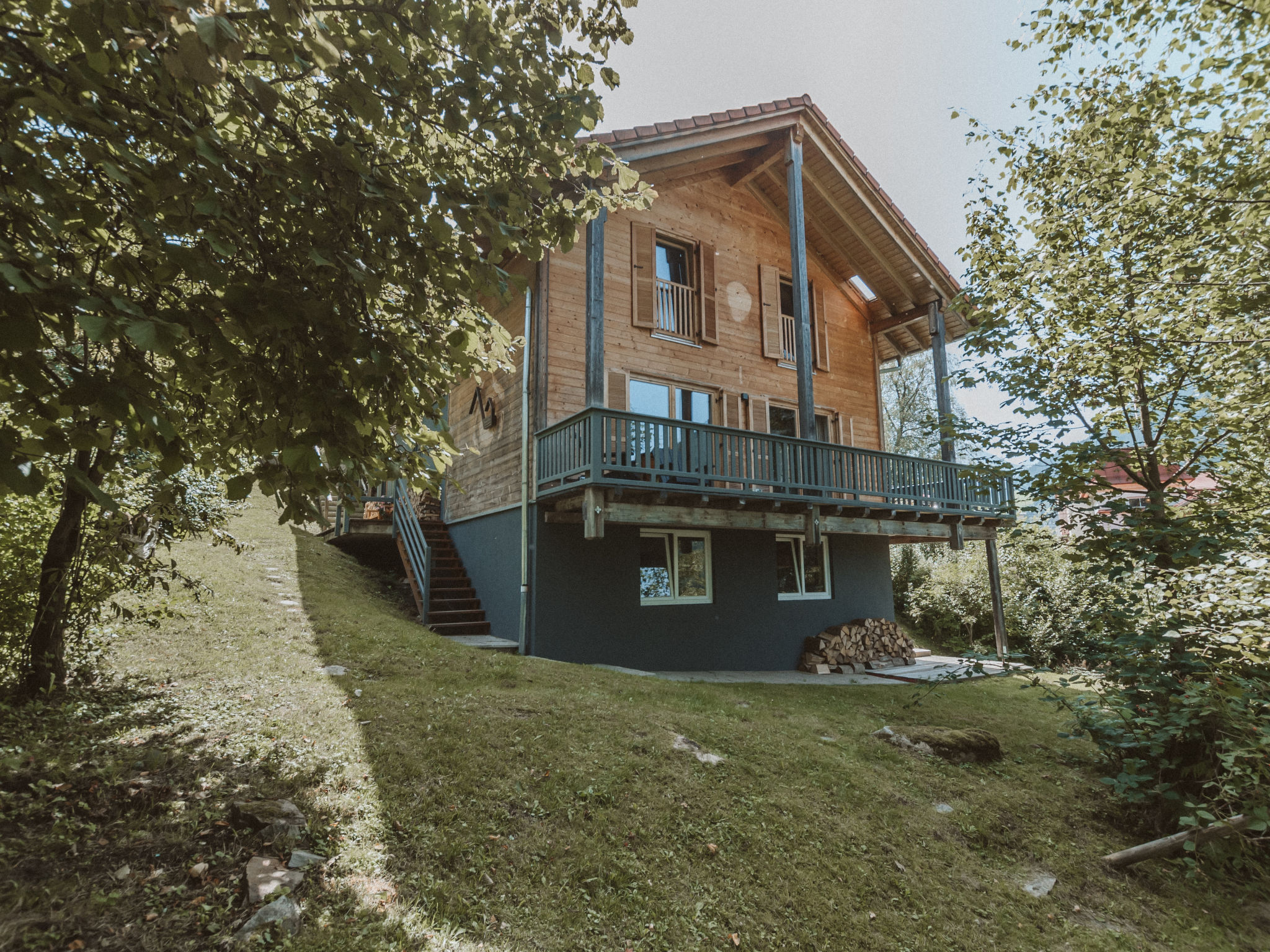 Chalet Foehn Gastein: Modern 3-Bedroom Mountain Retreat with Stunning Alpine Views and Ski Access in Bad Gastein Austria