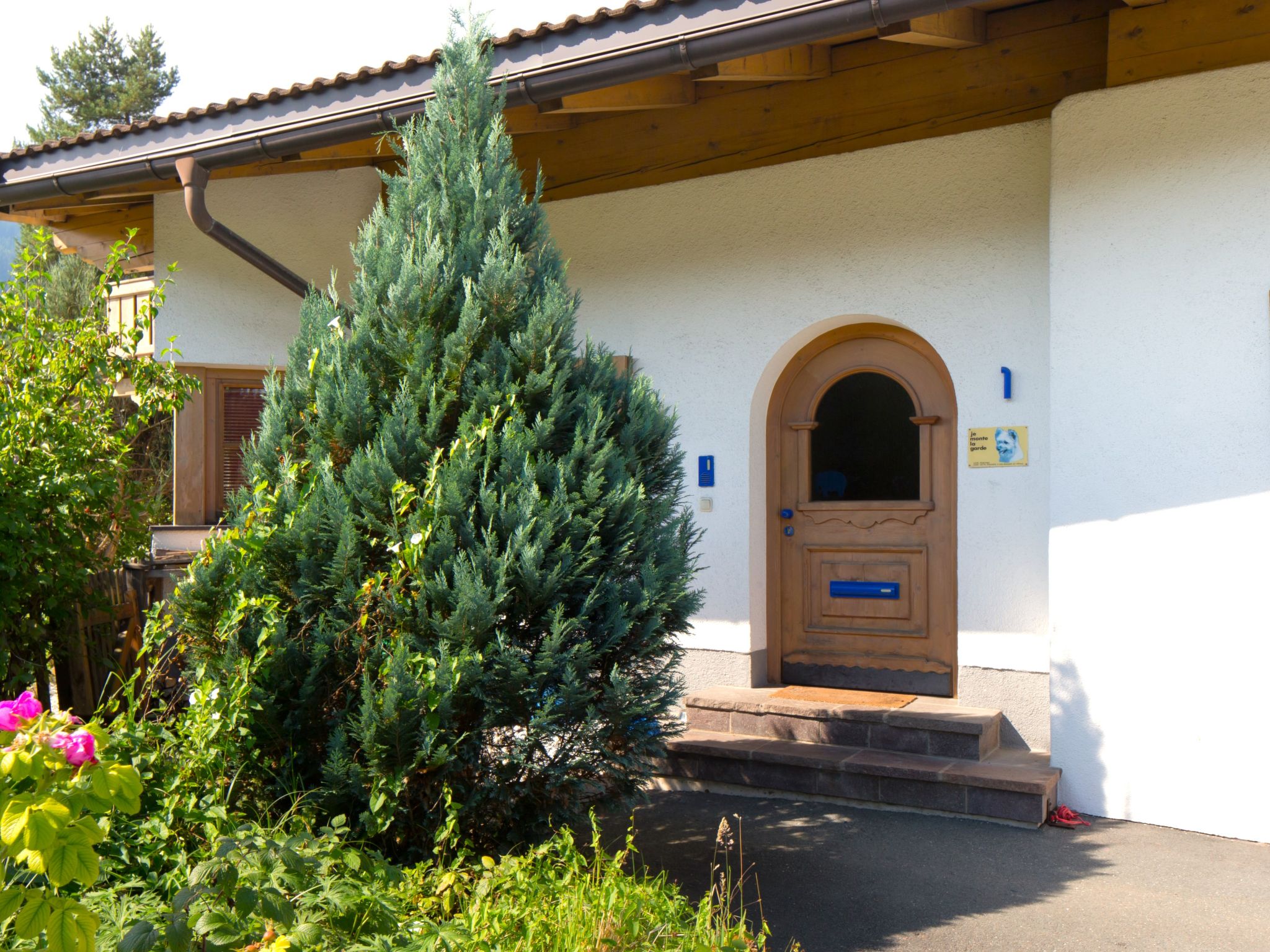 Chalet Foehn Kitzbühel: Elegant 3-Bedroom Mountain Apartment with Panoramic Alpine Views in Tyrol Austria