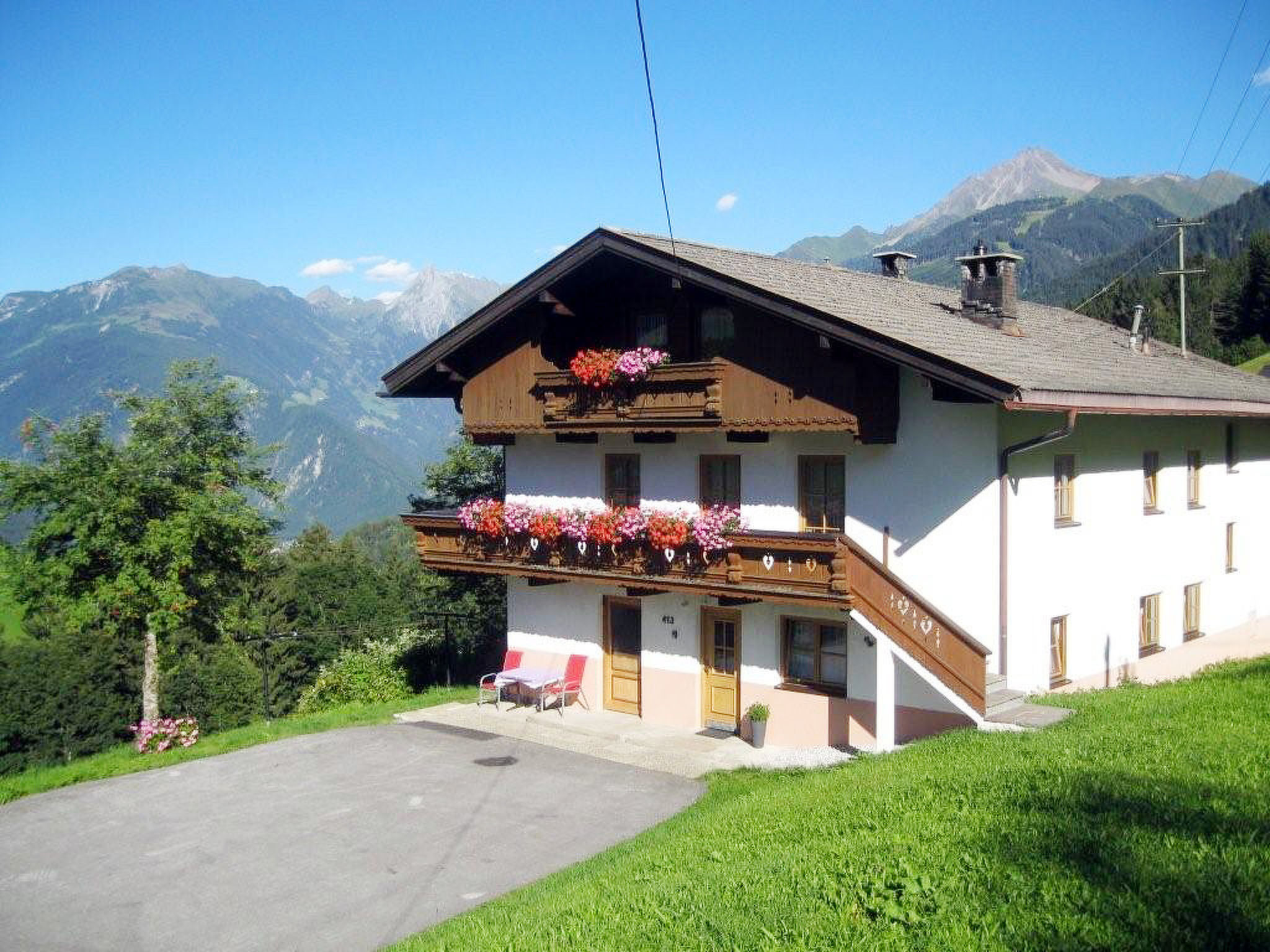 Chalet Fohn Finkenberg: Stunning 8-Bedroom Alpine Farmhouse with Mountain Views for 18 Guests in Austria