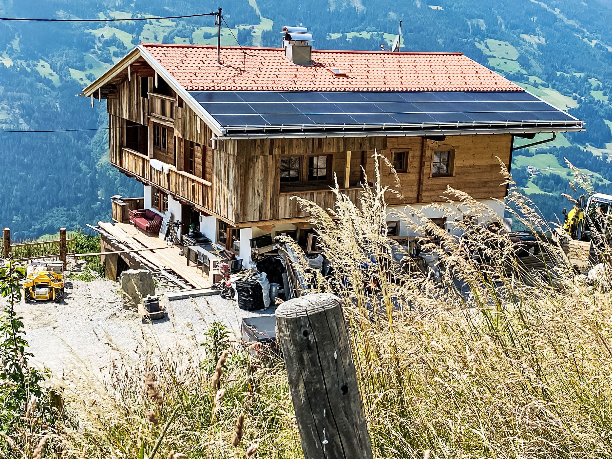 Chalet Gerlos Aschau: Stunning 3-Bedroom Alpine Retreat with Mountain Views and Ski Access in Zillertal Valley