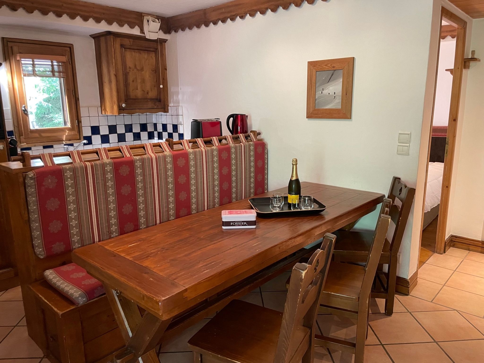 Chalet Planpraz Chamonix: Luxury 3-Bedroom Apartment with Mountain Views and Indoor Pool Access in Chamonix Alps