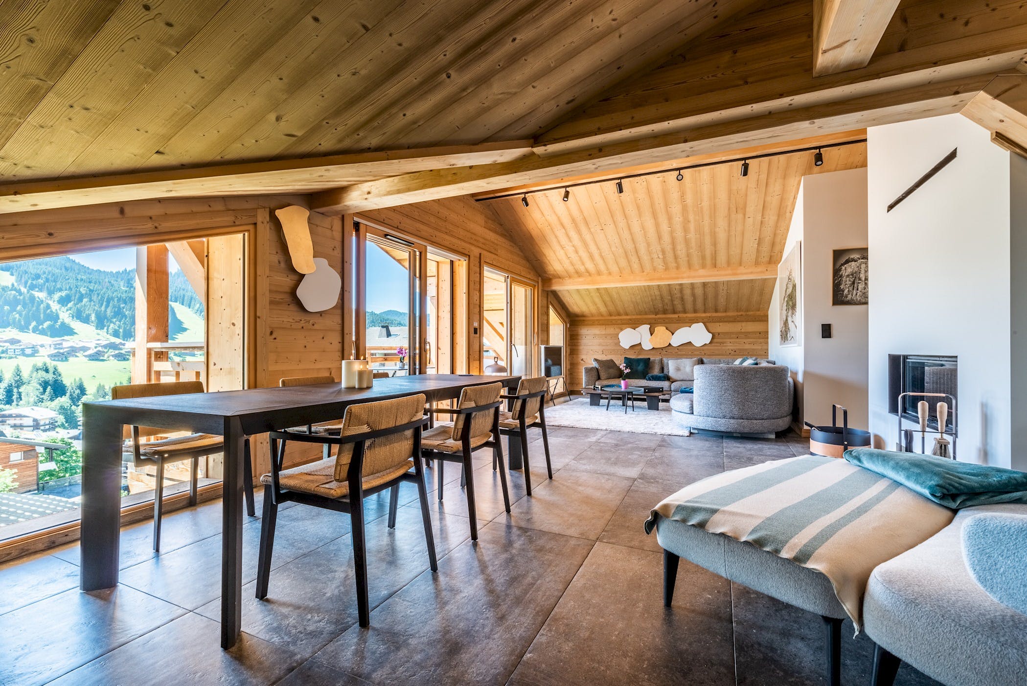 Chalet Rochette Les Gets: Luxury 4-Bedroom Apartment with Sauna, Upper Savoy