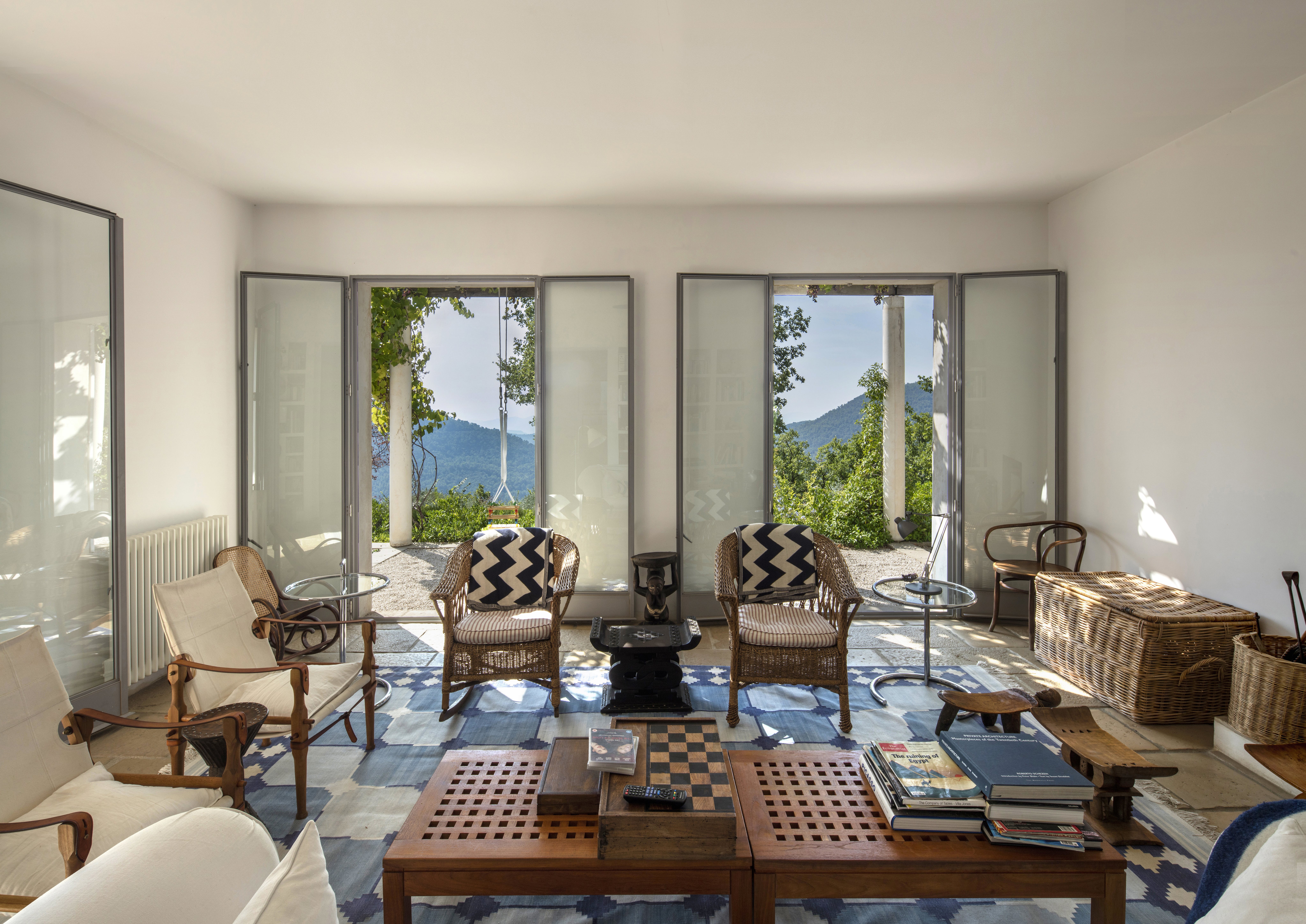 Chalet Sarrasine Var: Ski Chalet Rental with Pool and Tennis Court, 4 Bedrooms, Var, France