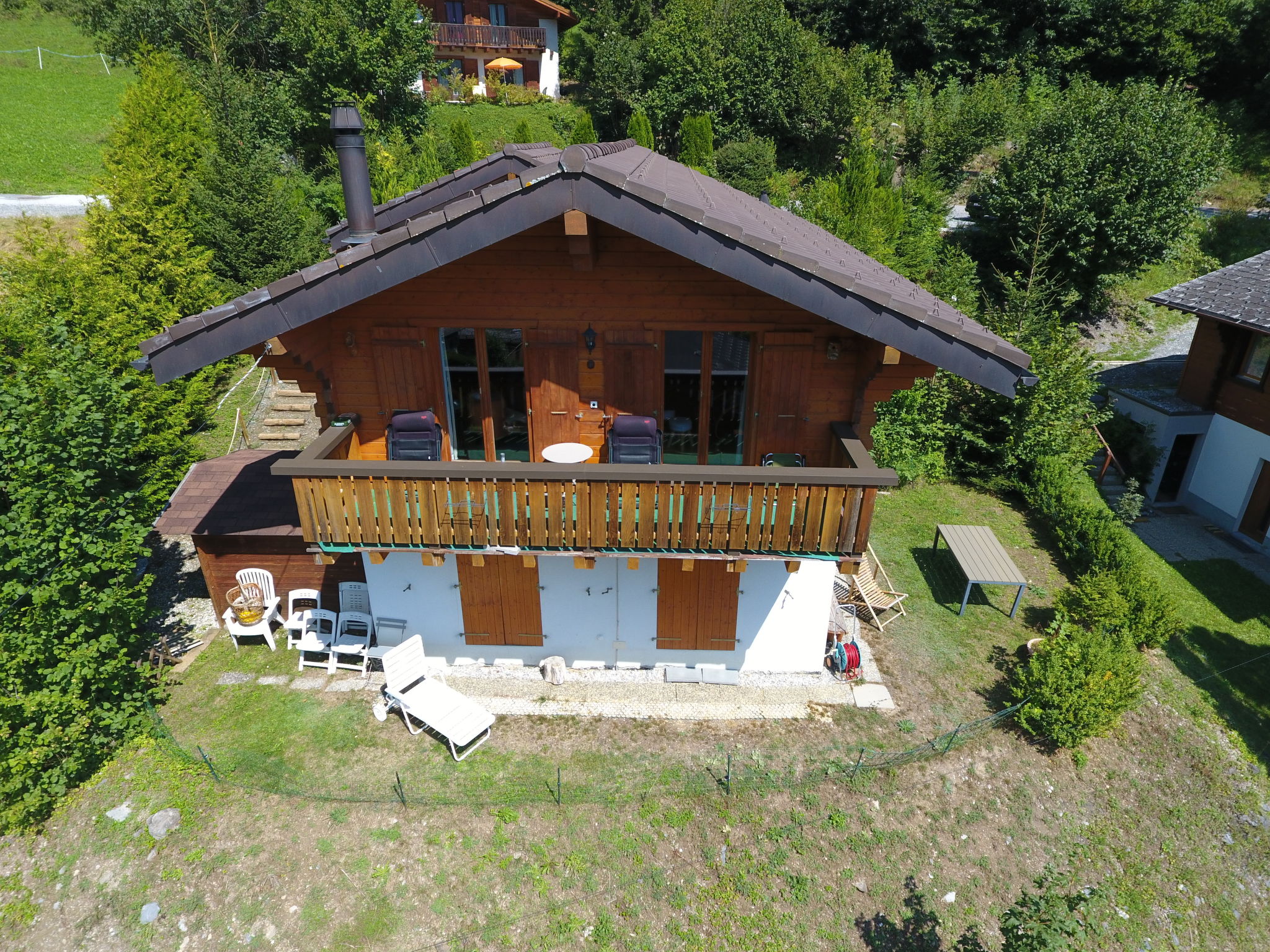 Chalet Suone Ovronnaz: Luxury Four-Bedroom Mountain Chalet with Panoramic Alpine Views and Ski Access