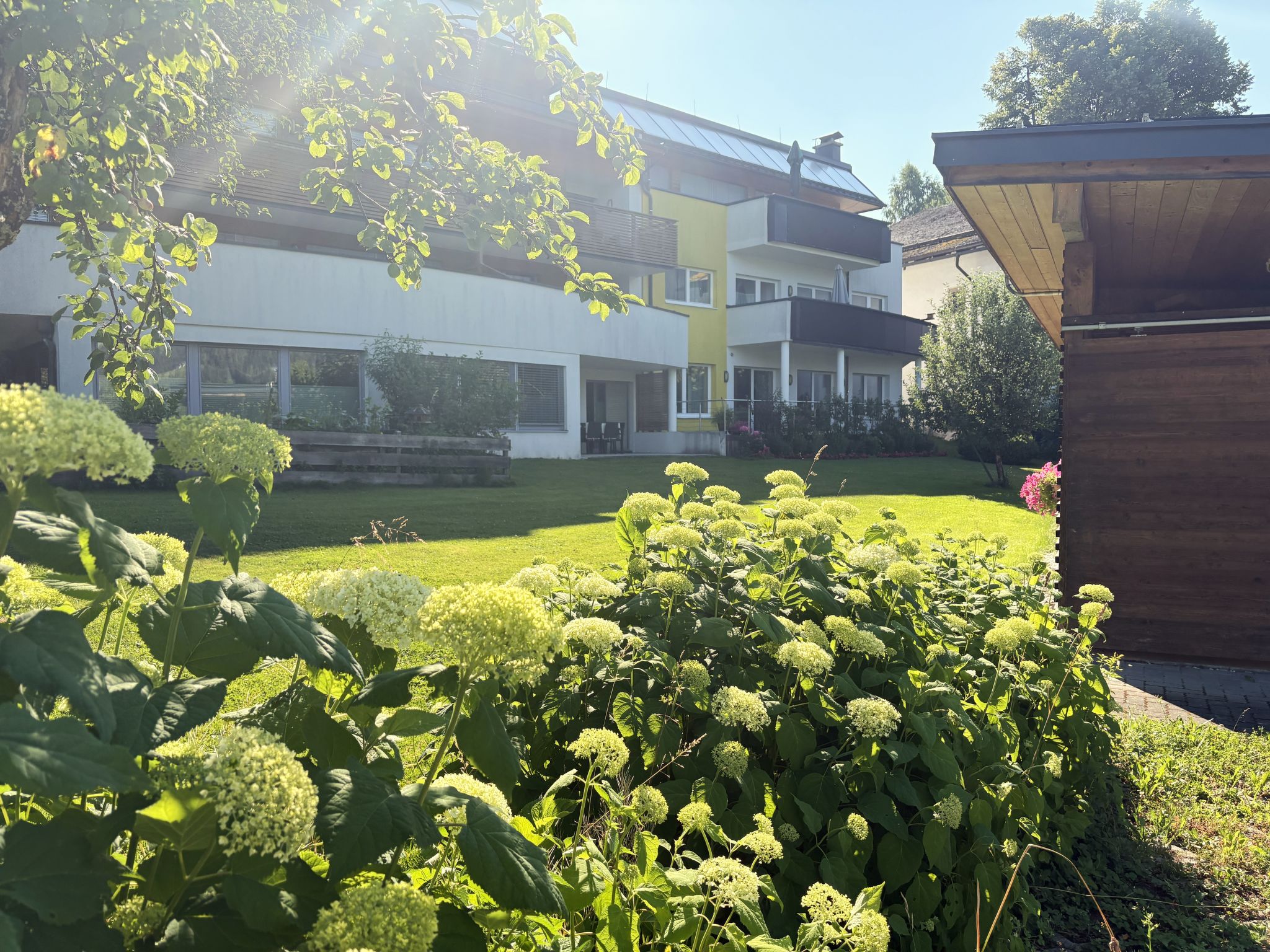 Chalet Tennengebirge Eben: Modern 3-Bedroom Alpine Apartment with Mountain Views and Eco-Friendly Features in Austria