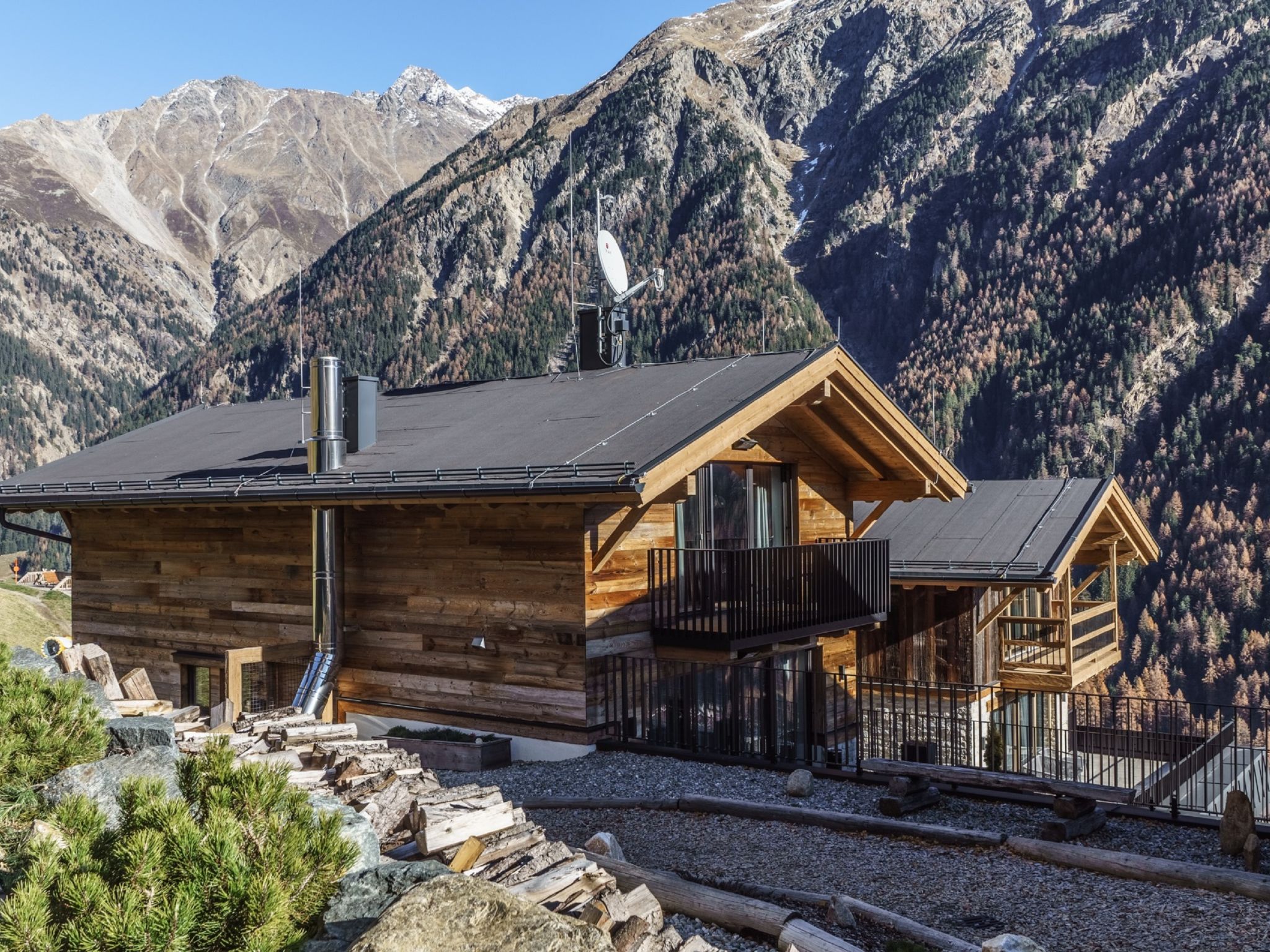 Chalet Timmelskogl Sölden: Luxury 1-Bedroom Maisonette with Sauna and Direct Ski Slope Access in the Austrian Alps