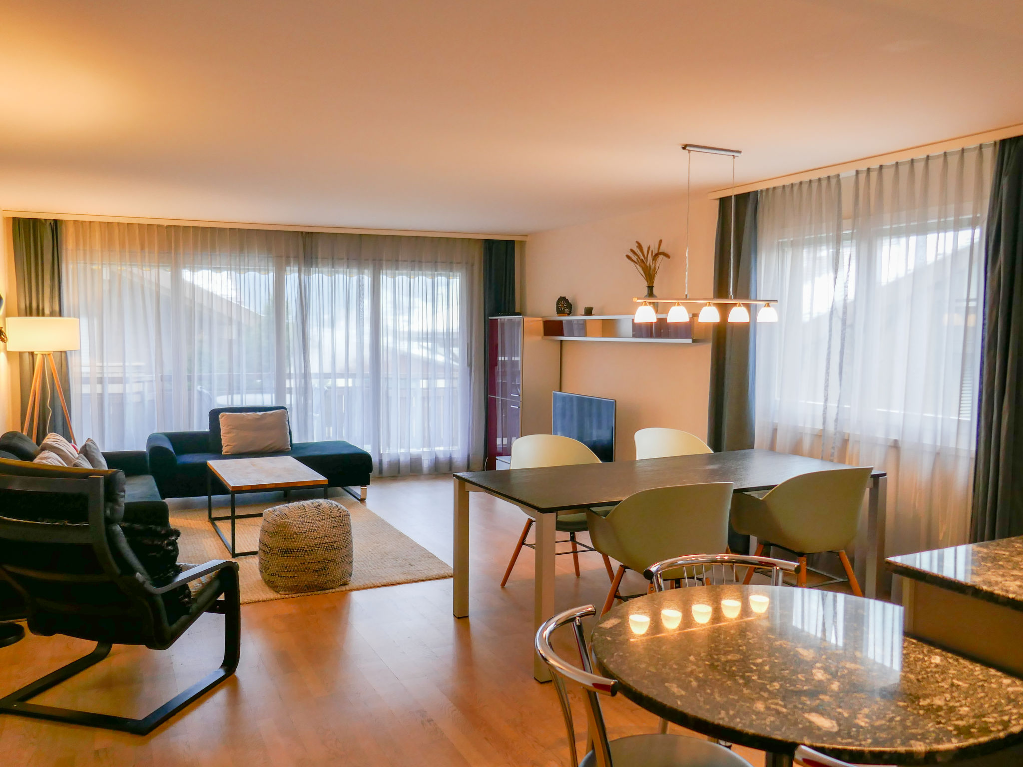 Chalet Wetterhorn Grindelwald: Modern 2-Bedroom Alpine Apartment with Stunning Eiger Views and Central Location in Switzerland