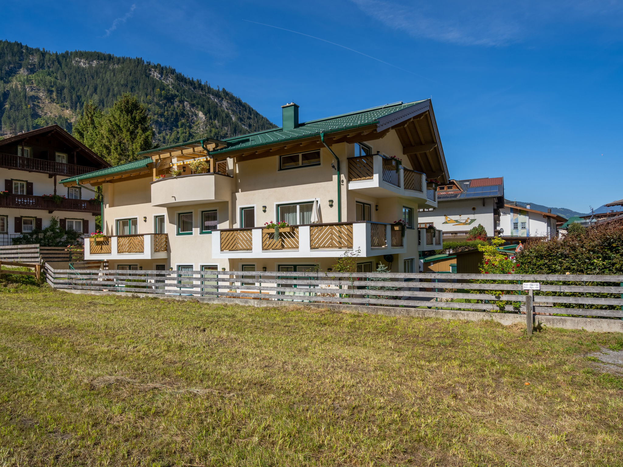 Chalet Zemmtal Mayrhofen: Luxury 3-Bedroom Mountain Chalet with Elevator and Dining Options in Austrian Alps