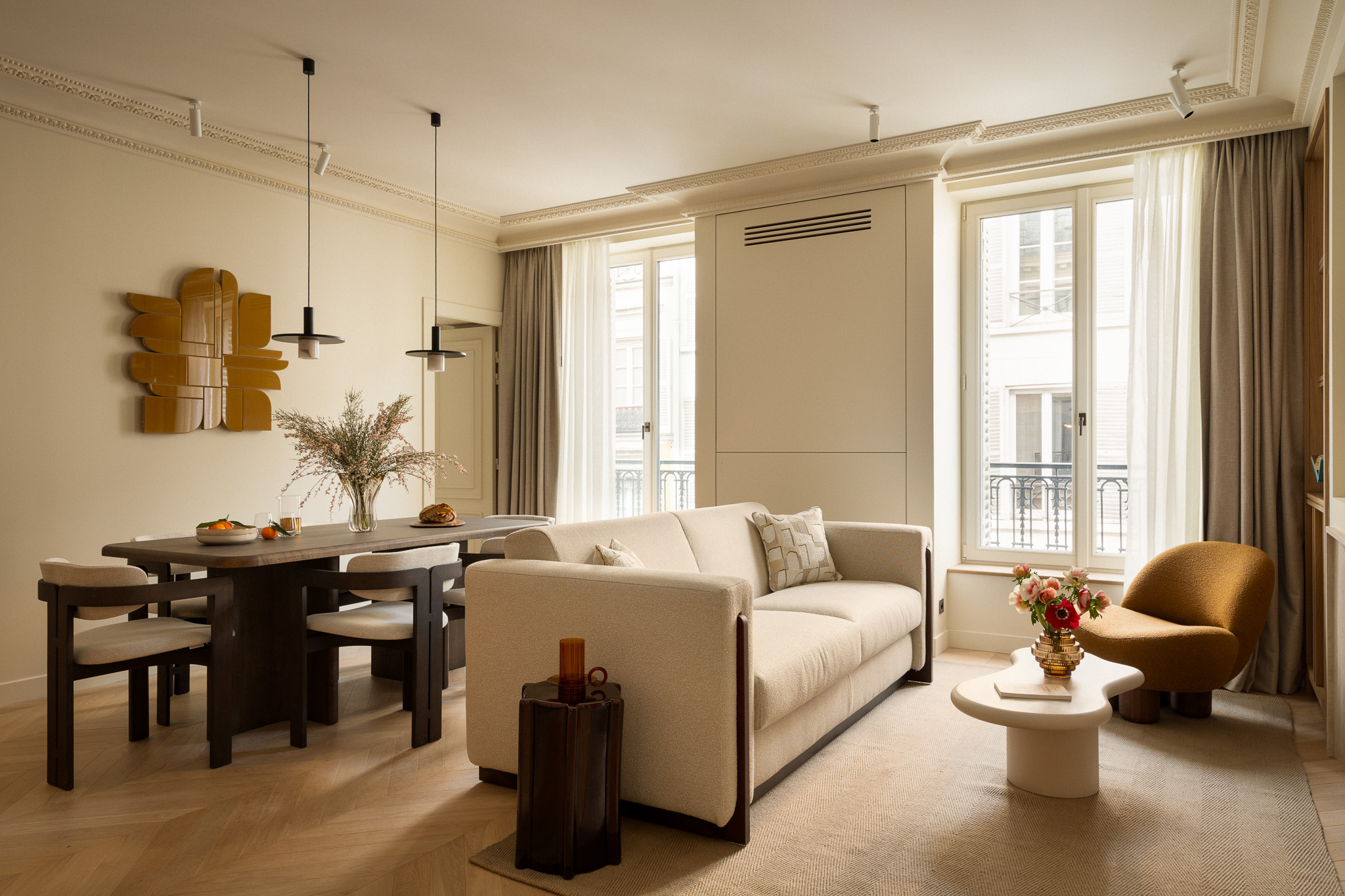 Château Étoile Paris Arc de Triomphe – Champs-Élysées 12: Elegant 2-Bedroom Luxury Apartment, Arc de Triomphe – Champs-Élysées