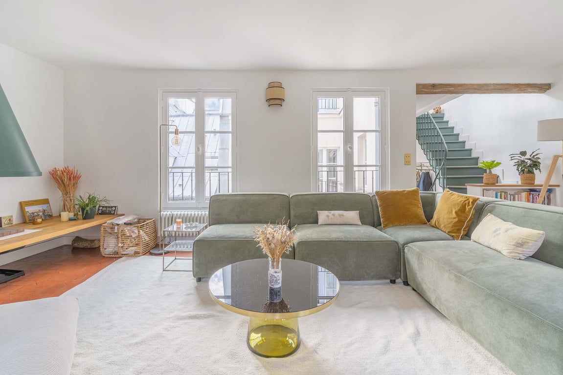 Château Floreal Saint-Germain: Elegant 2-Bedroom Apartment with Terrace, Saint Germain des Prés, Paris