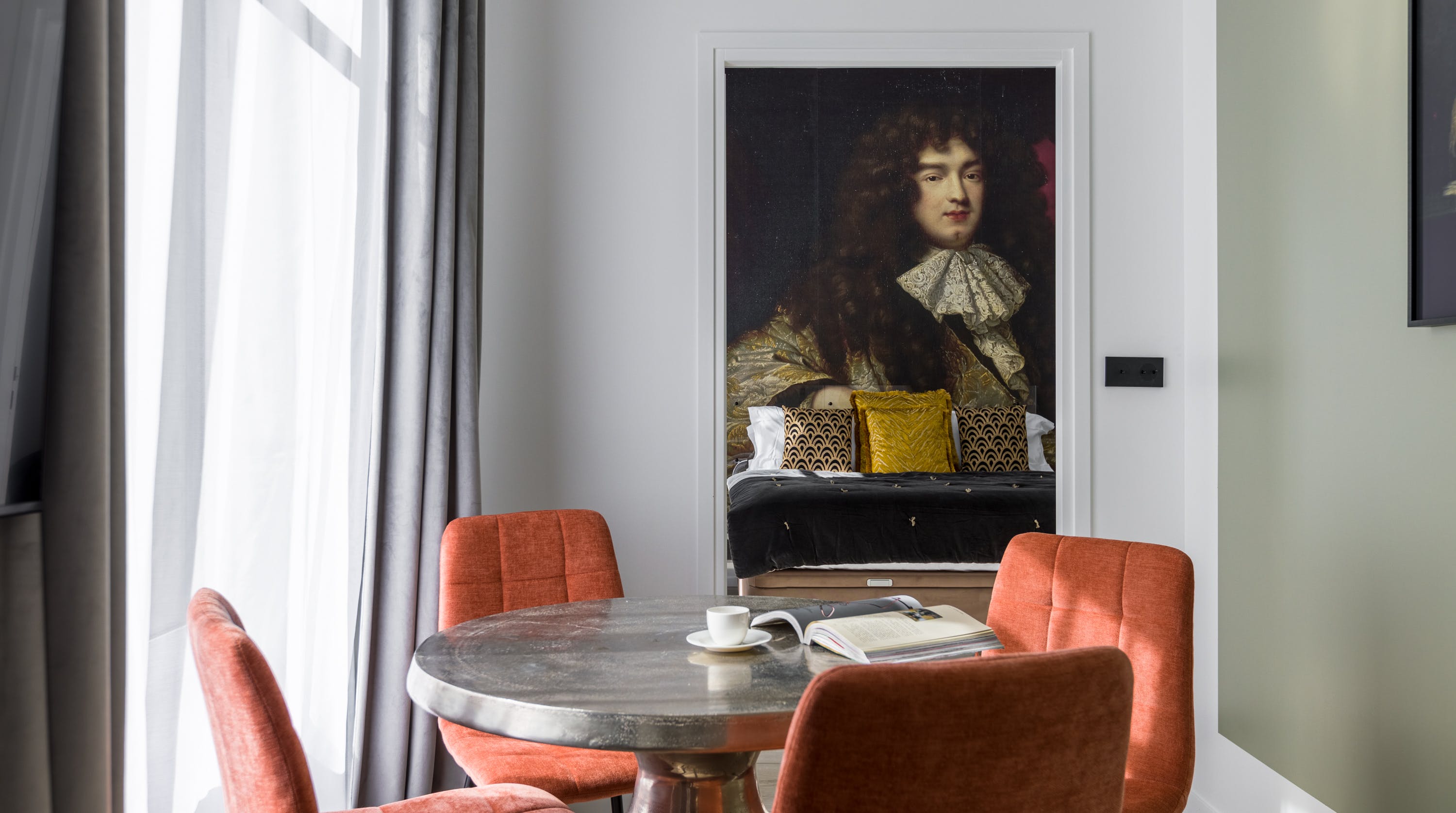 Château Héraclès Paris: Chic 1-Bedroom Apartment with Air Conditioning, Arc de Triomphe, Paris