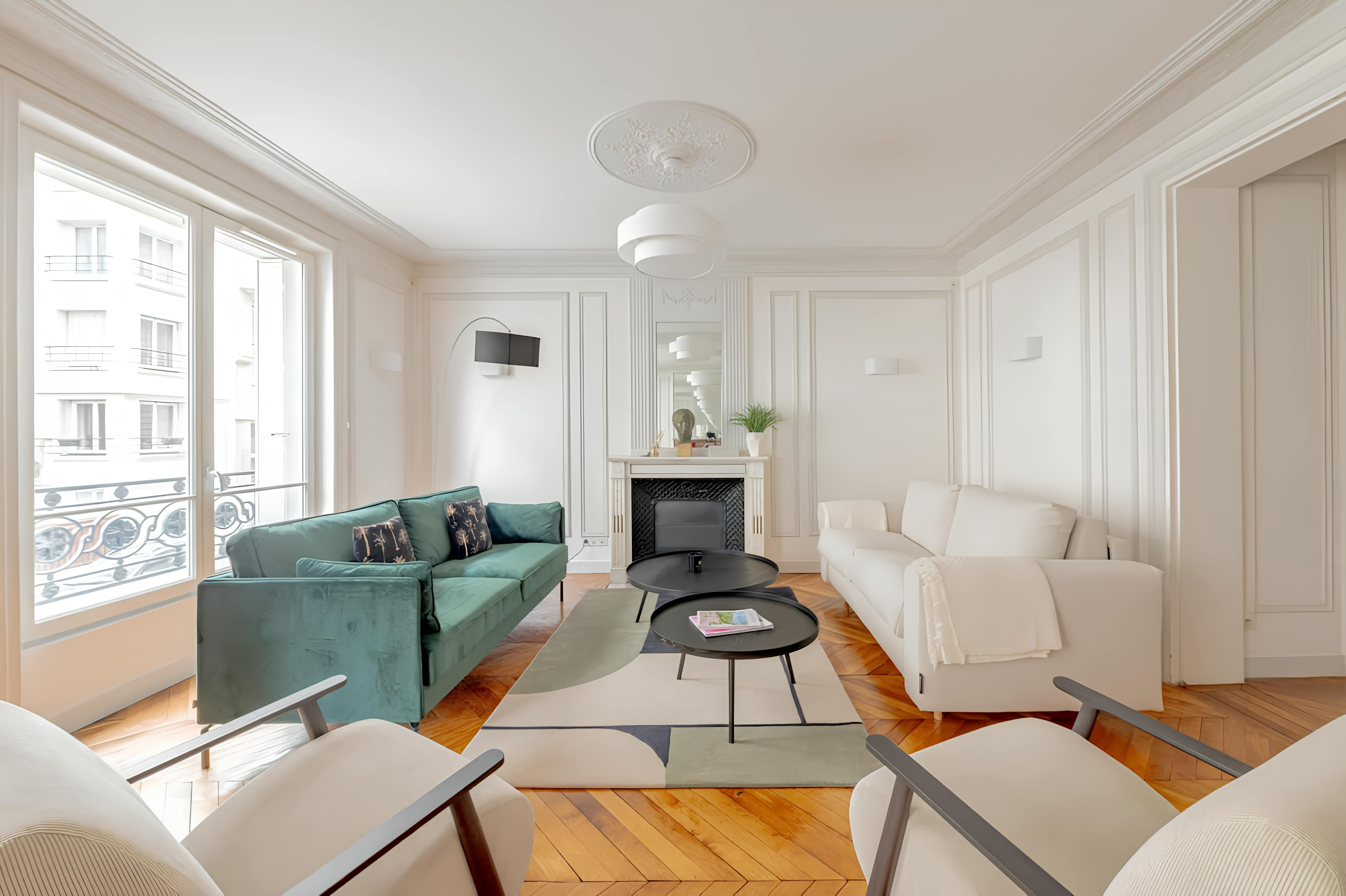 Château Mistral Auteuil: Elegant 2-Bedroom Townhouse for Families, Auteuil – Passy