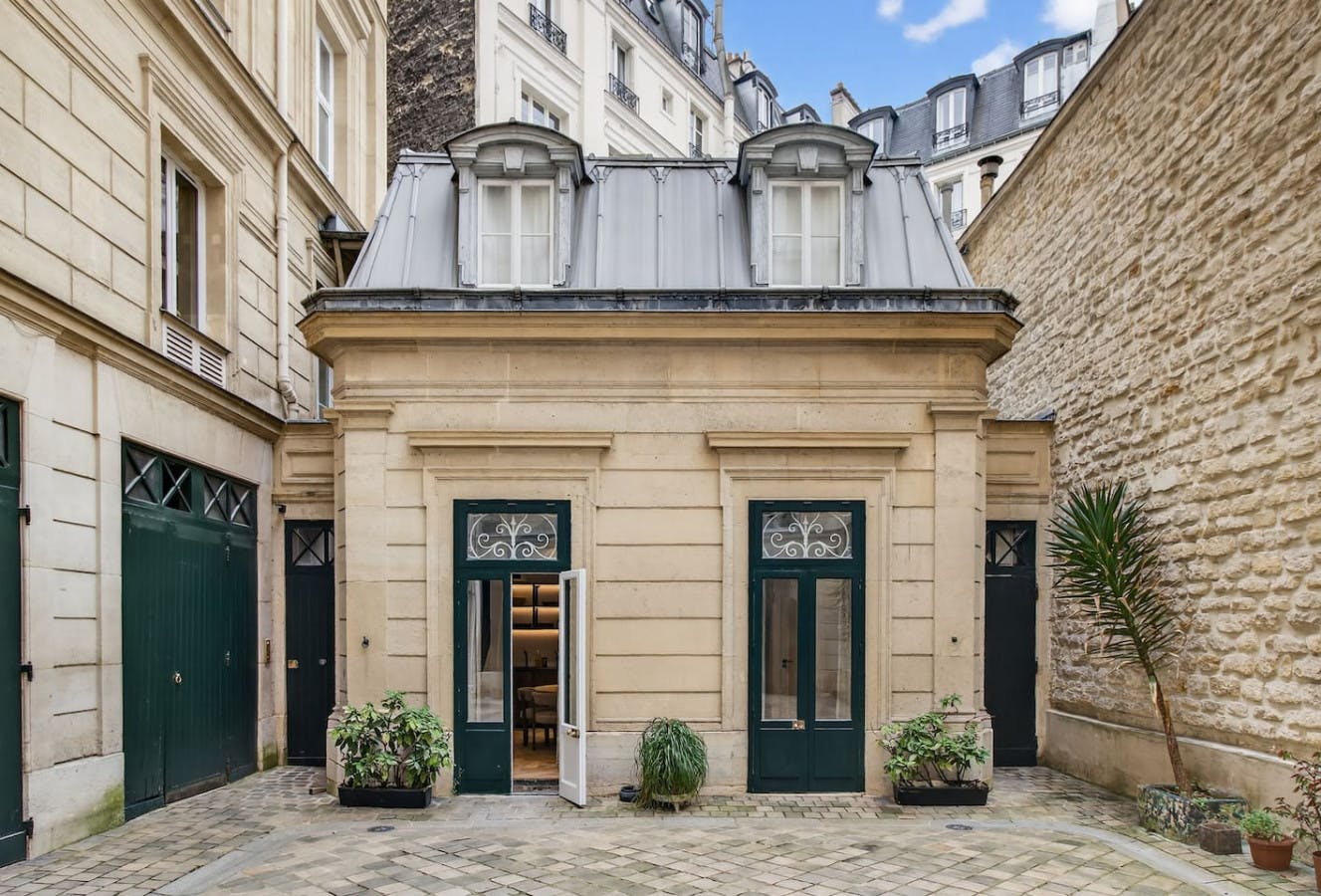 Château Monceau Paris Monceau – Ternes 14: Elegant 2-Bedroom Apartment for Families, Monceau – Ternes, Paris
