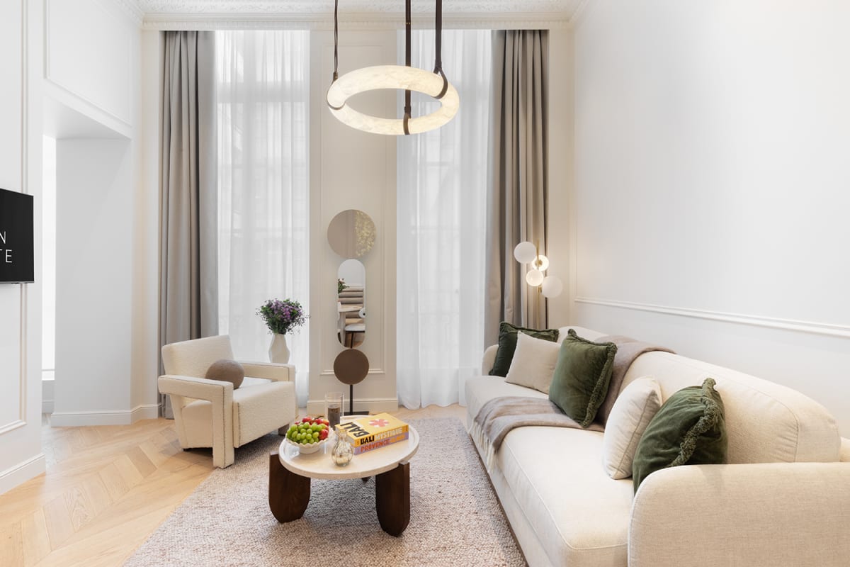 Château Montmartre Paris Montorgueil – Les Halles 2: Elegant 1-Bedroom Luxury Apartment in Montorgueil – Les Halles, Paris