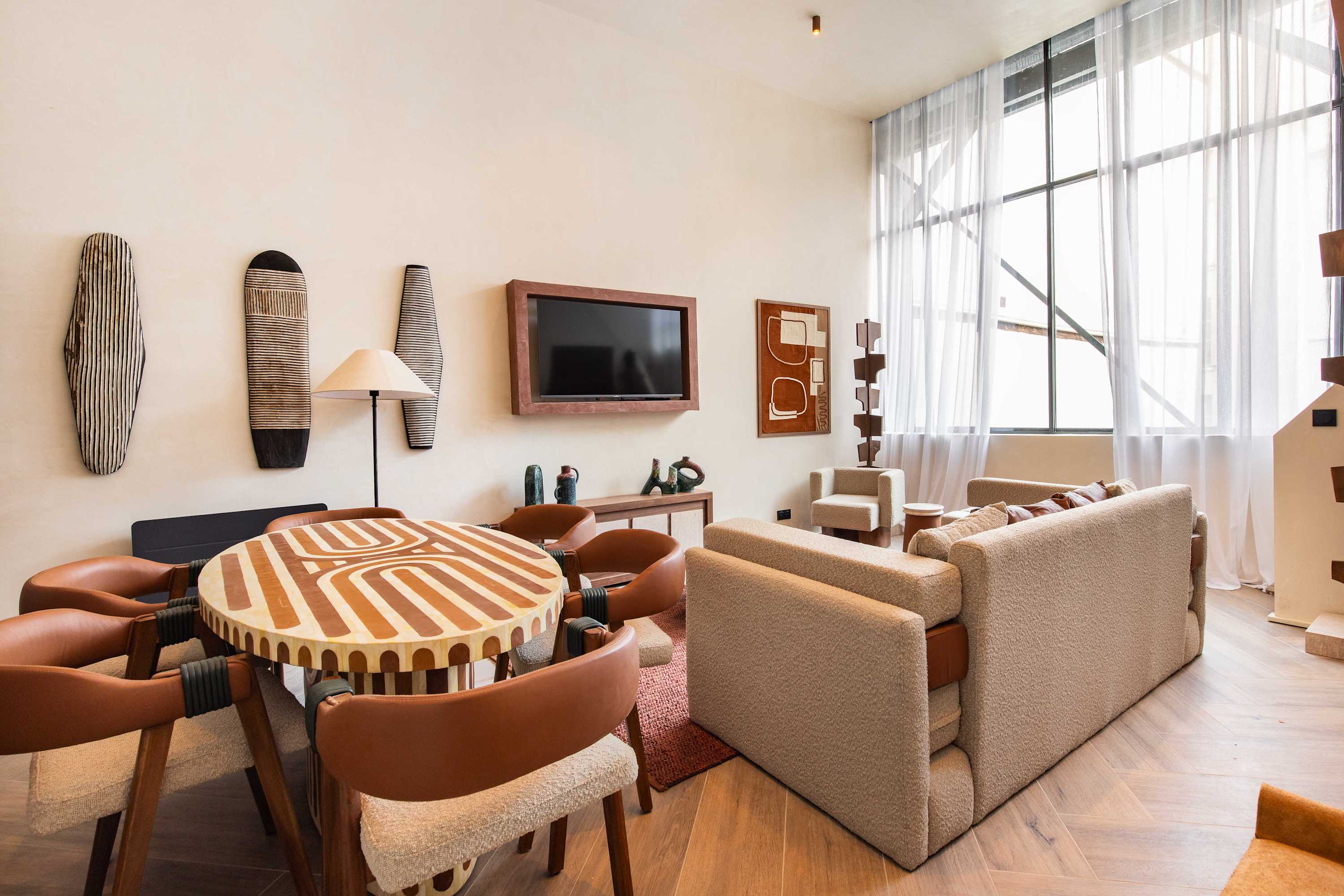 Château Raspail Paris: Elegant 2-Bedroom Townhouse Near Montparnasse & Catacombs, Paris