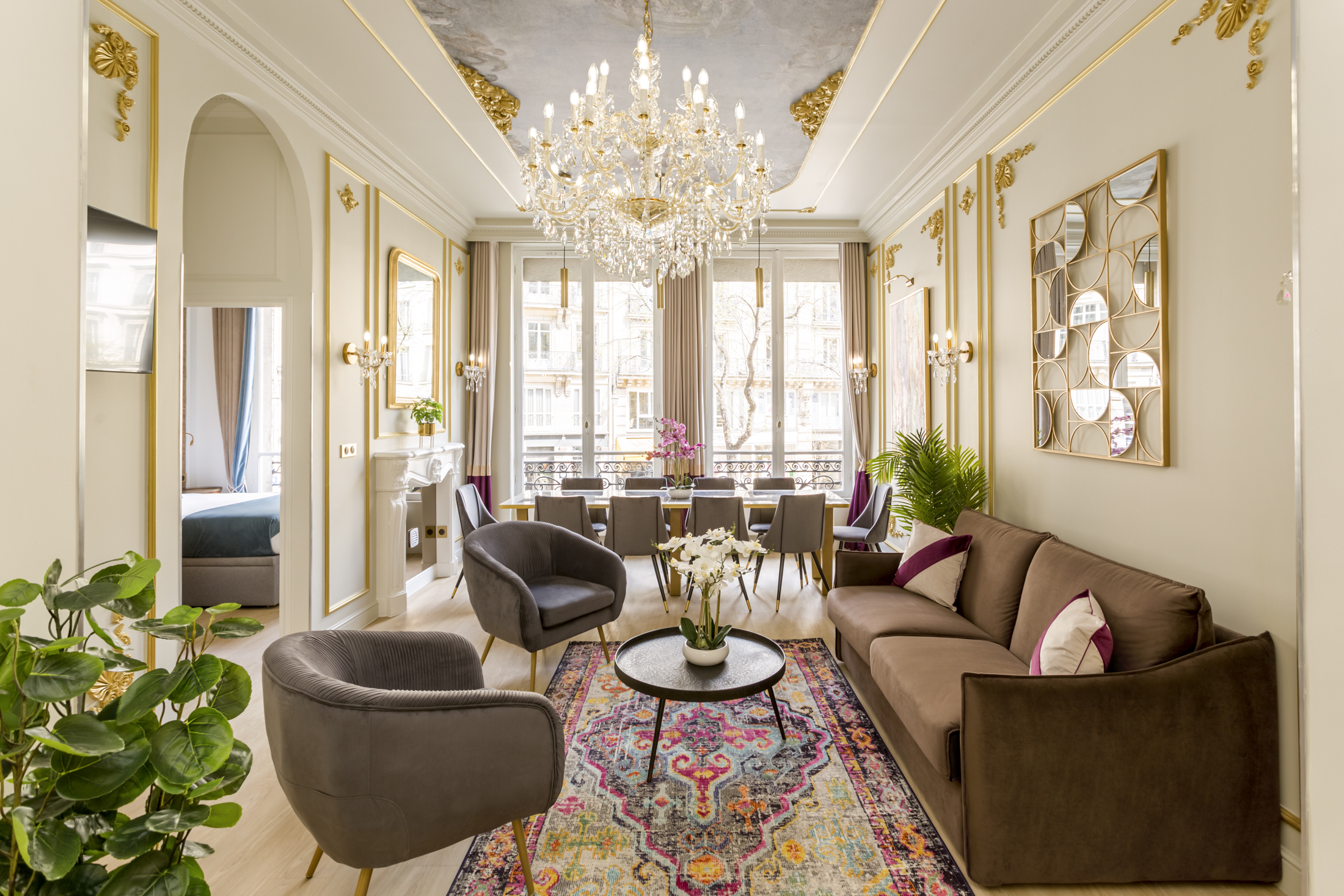 Château Saint-Denis Montorgueil Montorgueil – Les Halles 9: Spacious 5-Bedroom Luxury Apartment, Family-Friendly, Paris