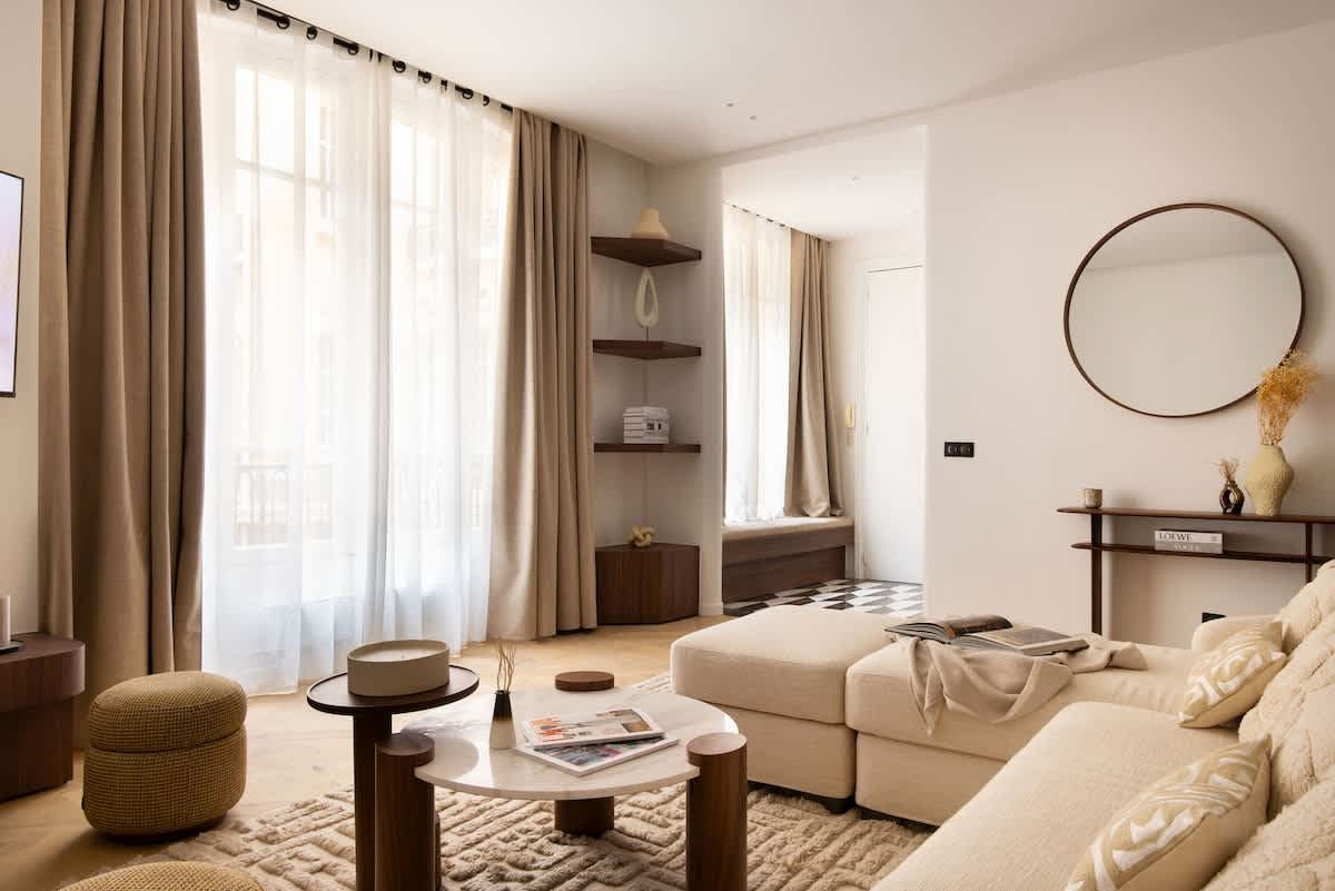 Château Sirocco Marais: Luxury 3-Bedroom Apartment with Air-Con in Le Marais, Paris