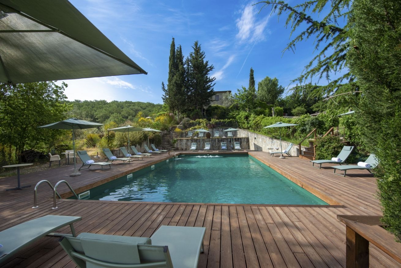 Fattoria Chiantigiana Tuscany: 15-Bedroom Luxury Apartment with Pool and Gym, Chianti