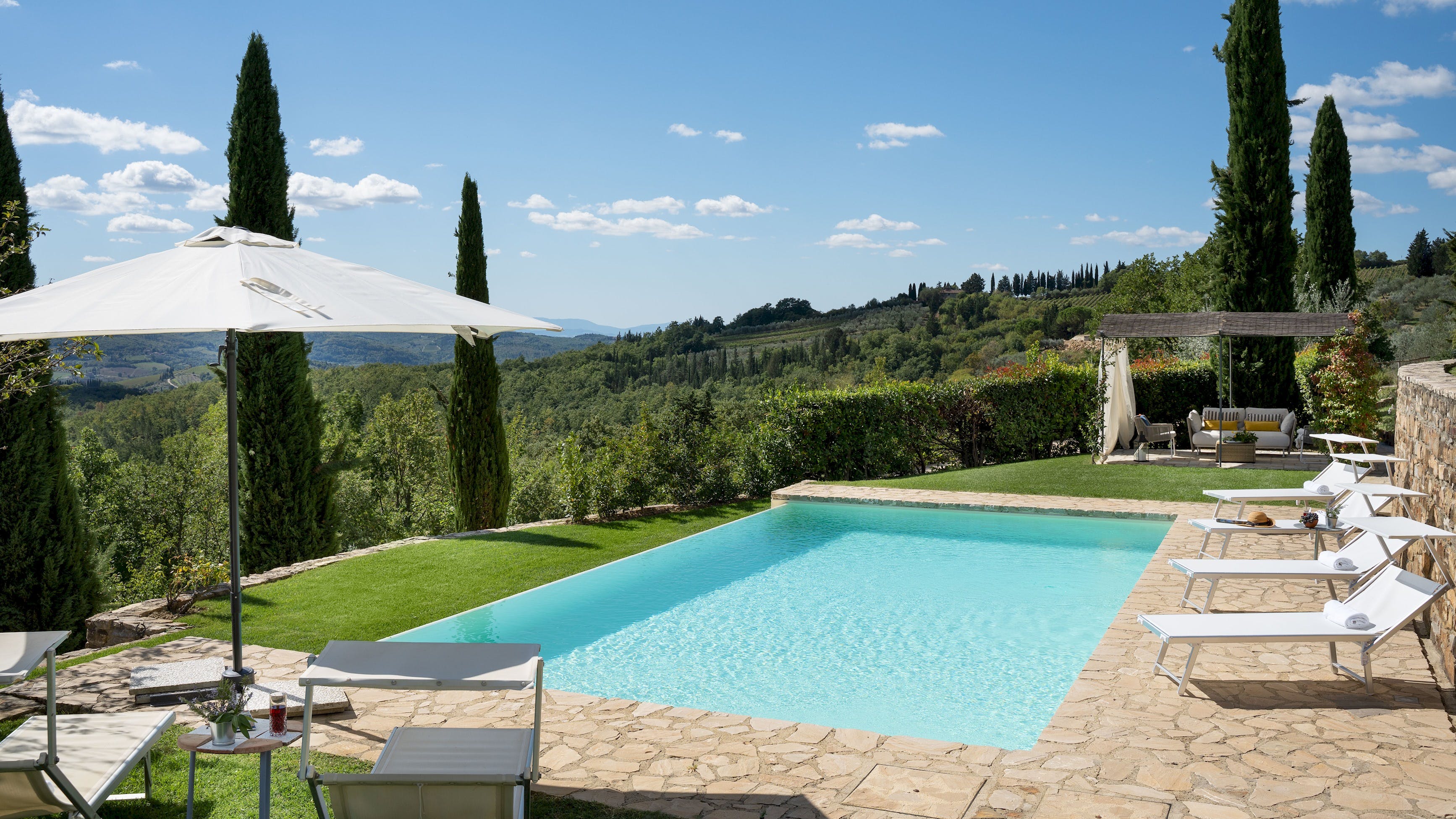 Fattoria Panzano Chianti: Luxury 3-Bedroom Apartment with Private Pool, Chianti, Tuscany