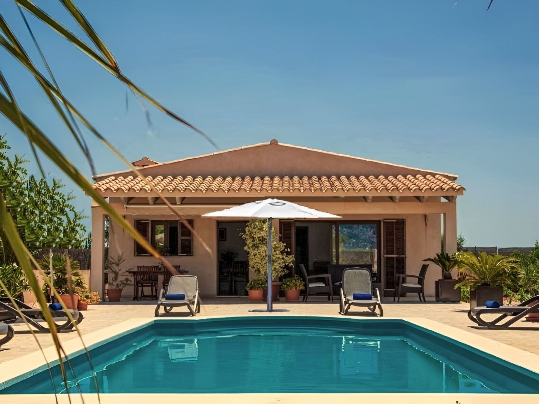 Finca Raiguer Campanet: Modern 3-Bedroom Family Villa with Mountain Views and Tranquil Gardens in Rural Mallorca