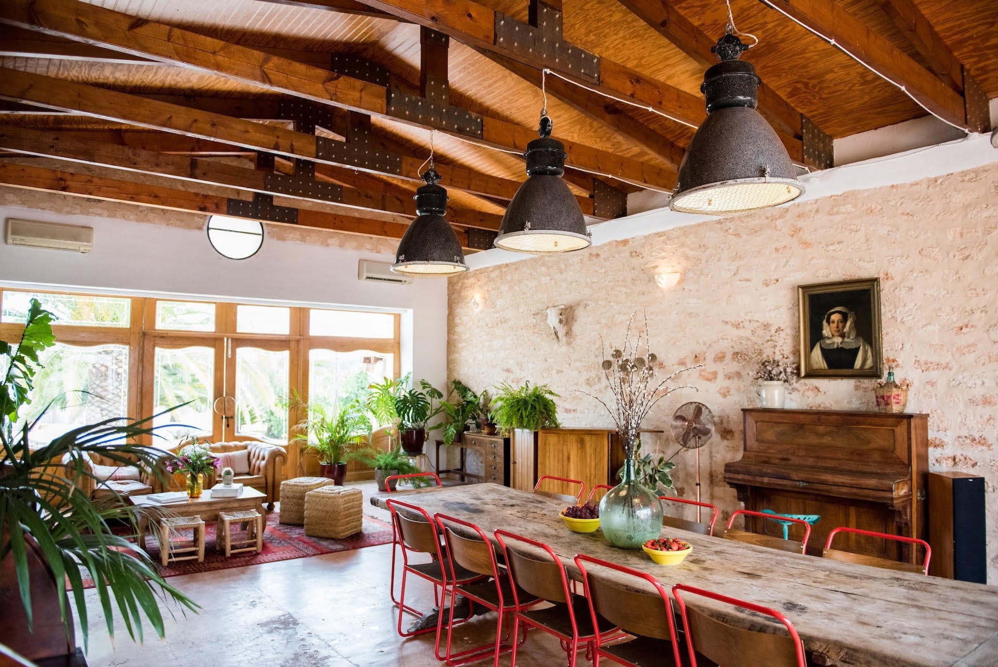 Finca Sabina Santa Gertrudis Santa Gertrudis de Fruitera 3: Luxury 6-Bedroom Apartment with Pool and Mountain Views, Santa Gertrudis