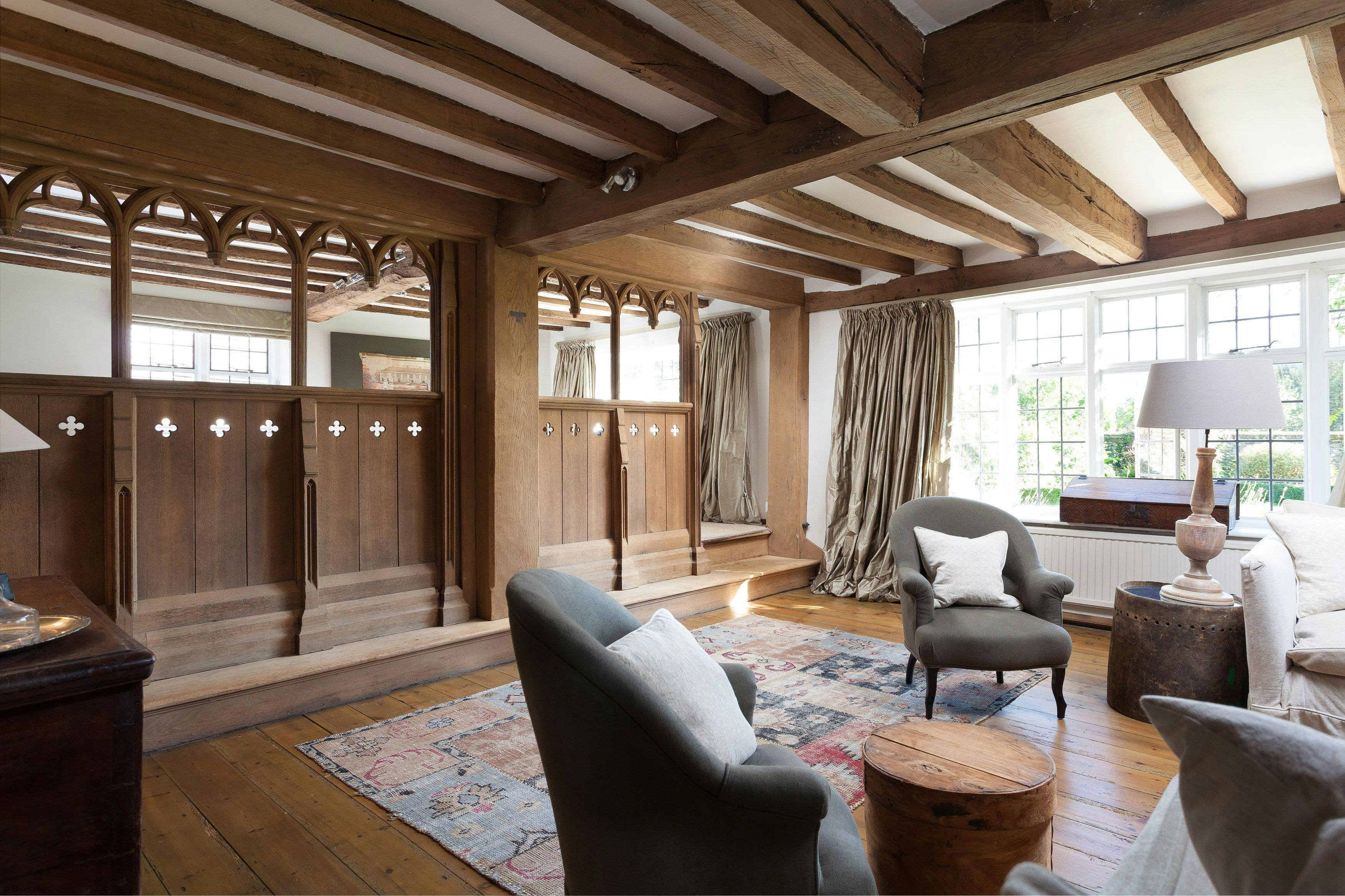 Hall Wye Kent: 5-Bedroom Luxury Apartment with Pool and Tennis Court, Kent