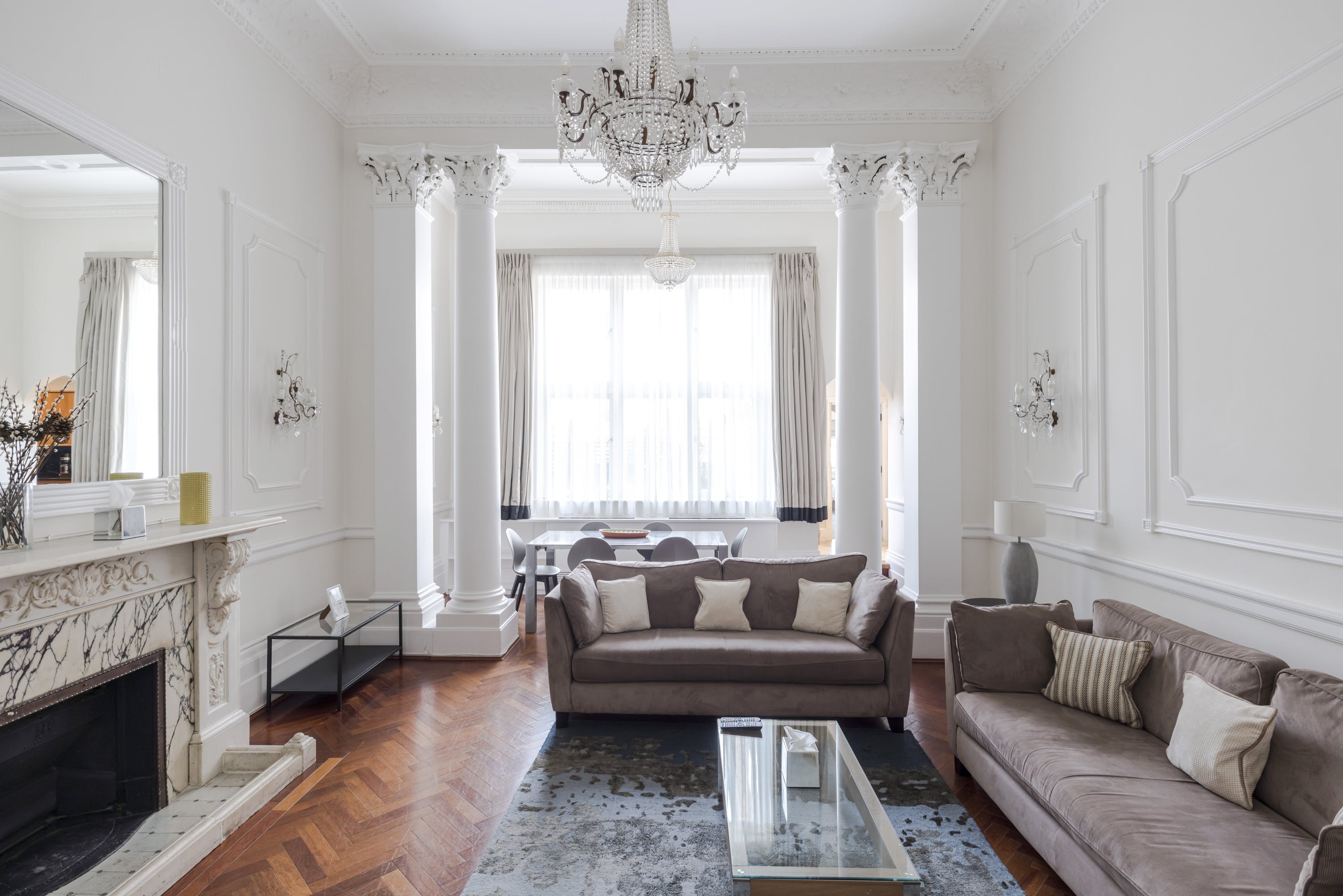 House Albert Kensington: Elegant 3-Bedroom Apartment with Roof Terrace, South Kensington
