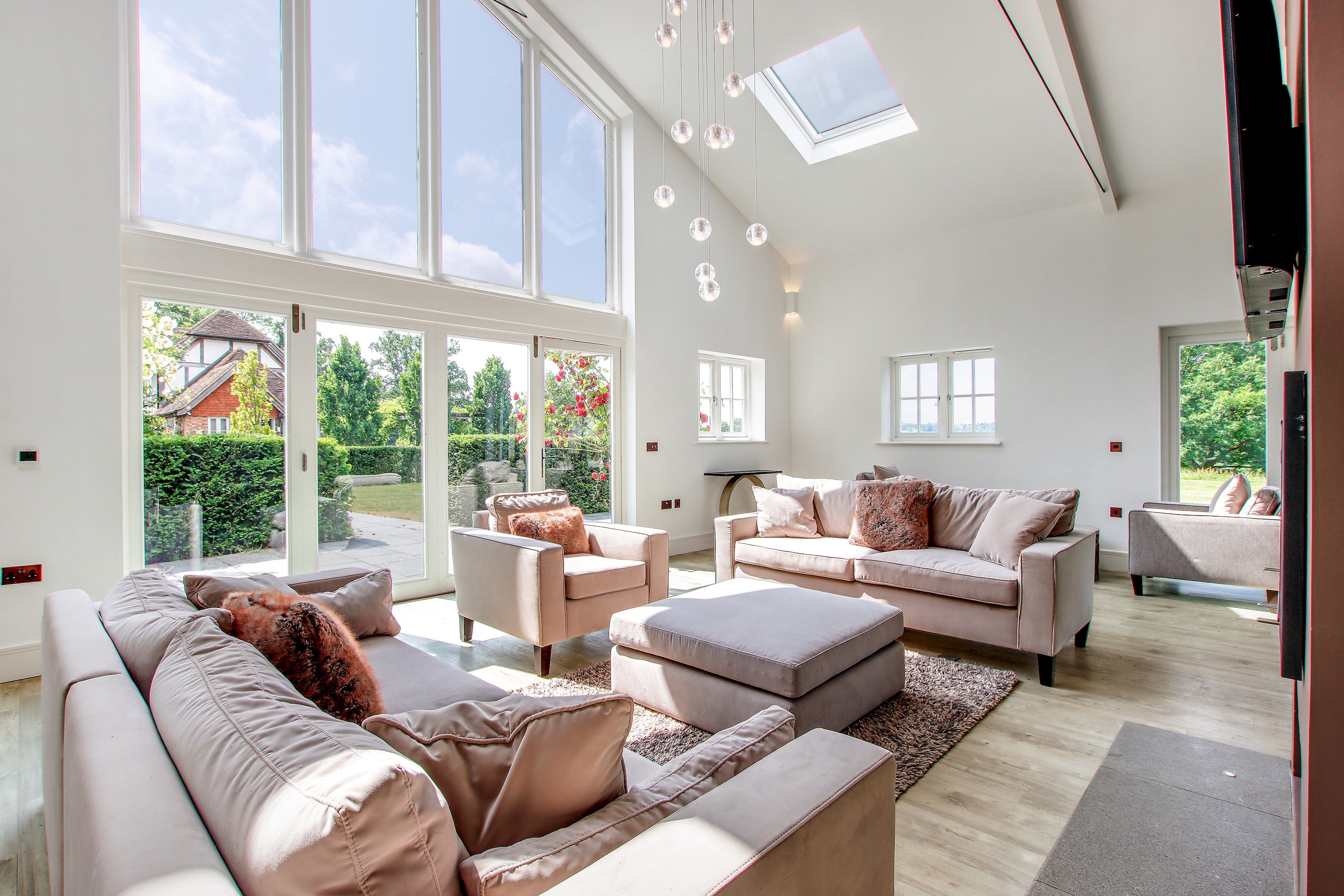 House Bayham Tunbridge: Luxury 2-Bedroom House with Countryside Views in Royal Tunbridge Wells