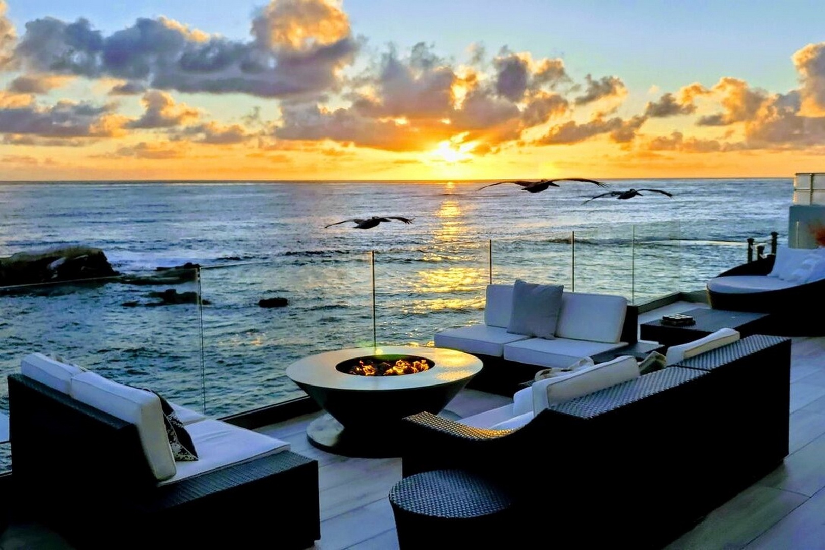 House Birdrock LaJolla: Luxury 3-Bedroom Apartment with Seaview and Hot Tub, La Jolla