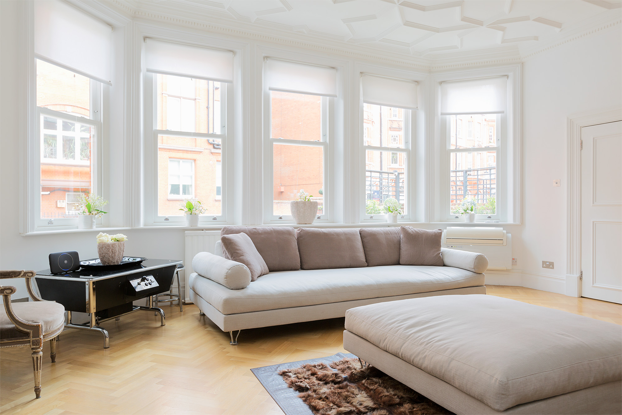 House Brompton Knightsbridge Knightsbridge 2: Elegant 2-Bedroom Apartment with Air-Con, Knightsbridge