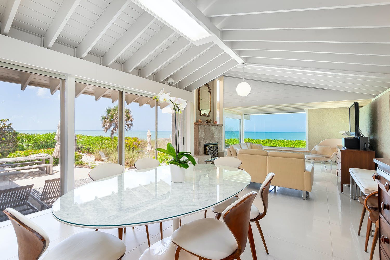 House Calusa Sarasota: Luxury 3-Bedroom Villa with Seaview Near Beach, Florida Keys