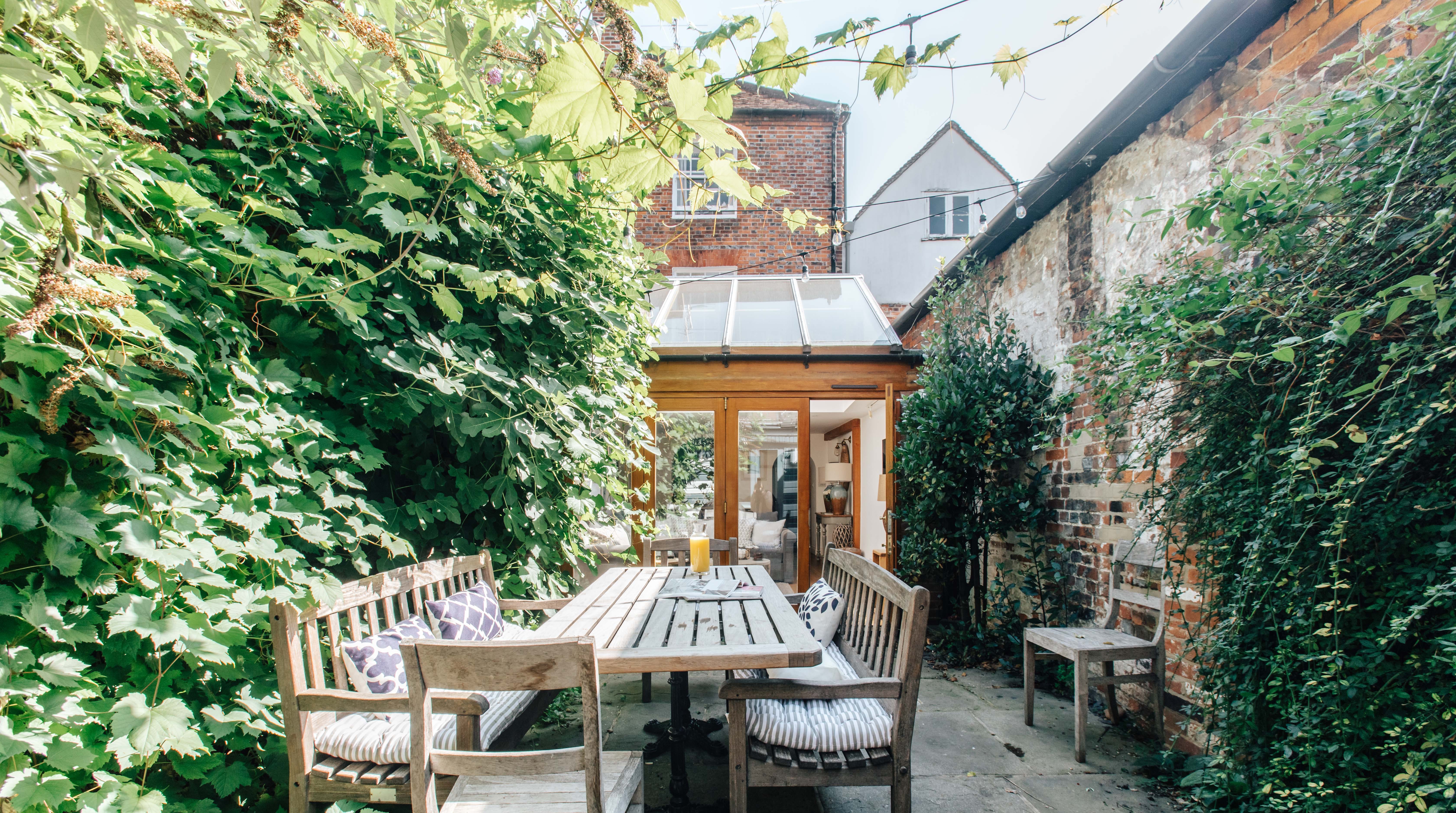 House Chiltern Henley: Elegant 4-Bedroom House with BBQ and Family-Friendly Features, Henley-on-Thames