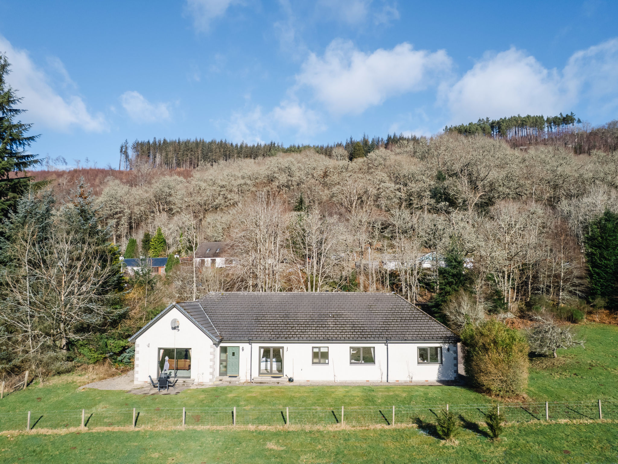 House Corrimony Invermoriston: Spectacular Seven-Bedroom Scottish Estate House with Loch Ness Views and Private Grounds