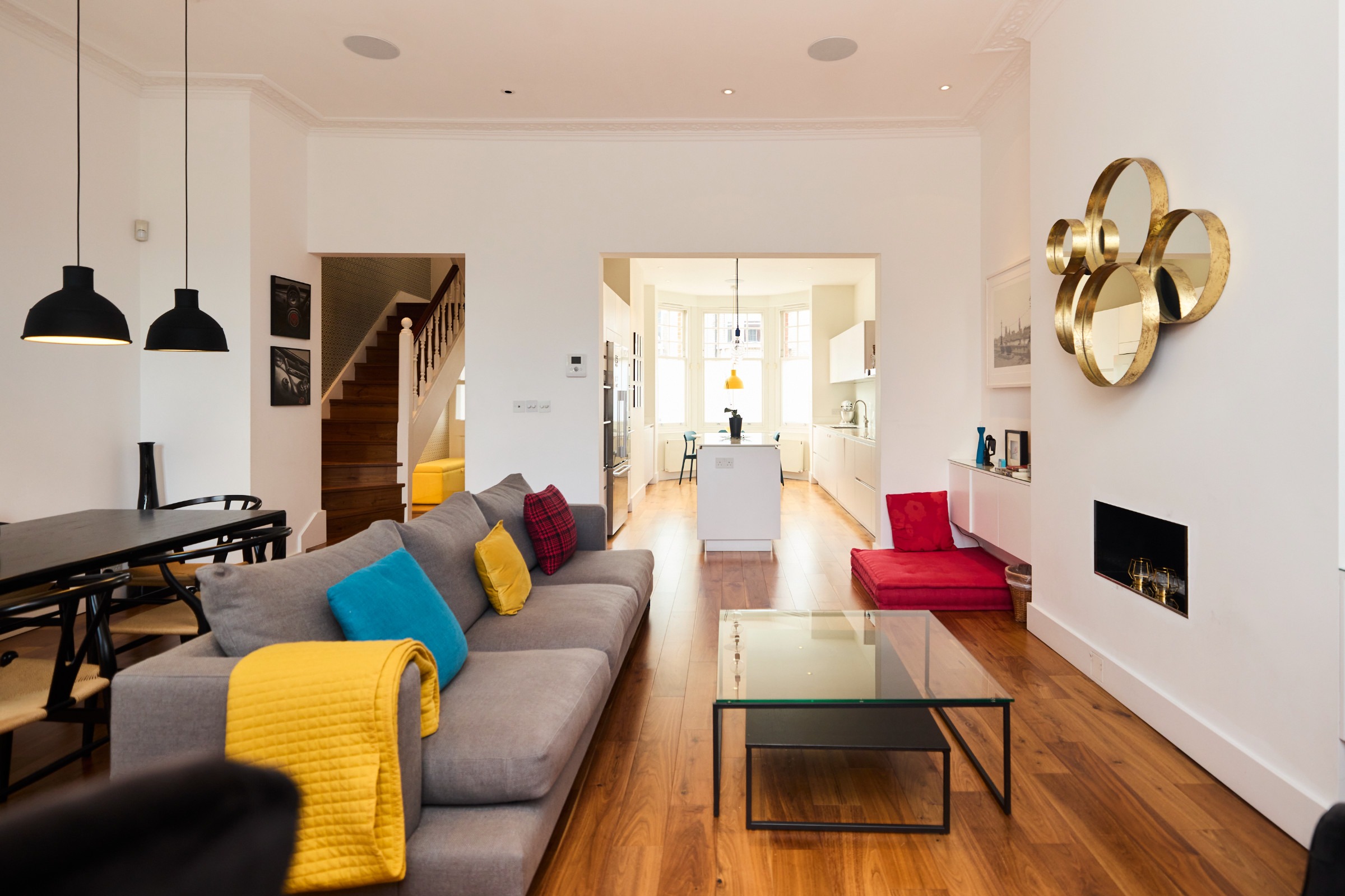 House Cory Riverside: Luxury 4-Bedroom Townhouse with Private Garden, Battersea