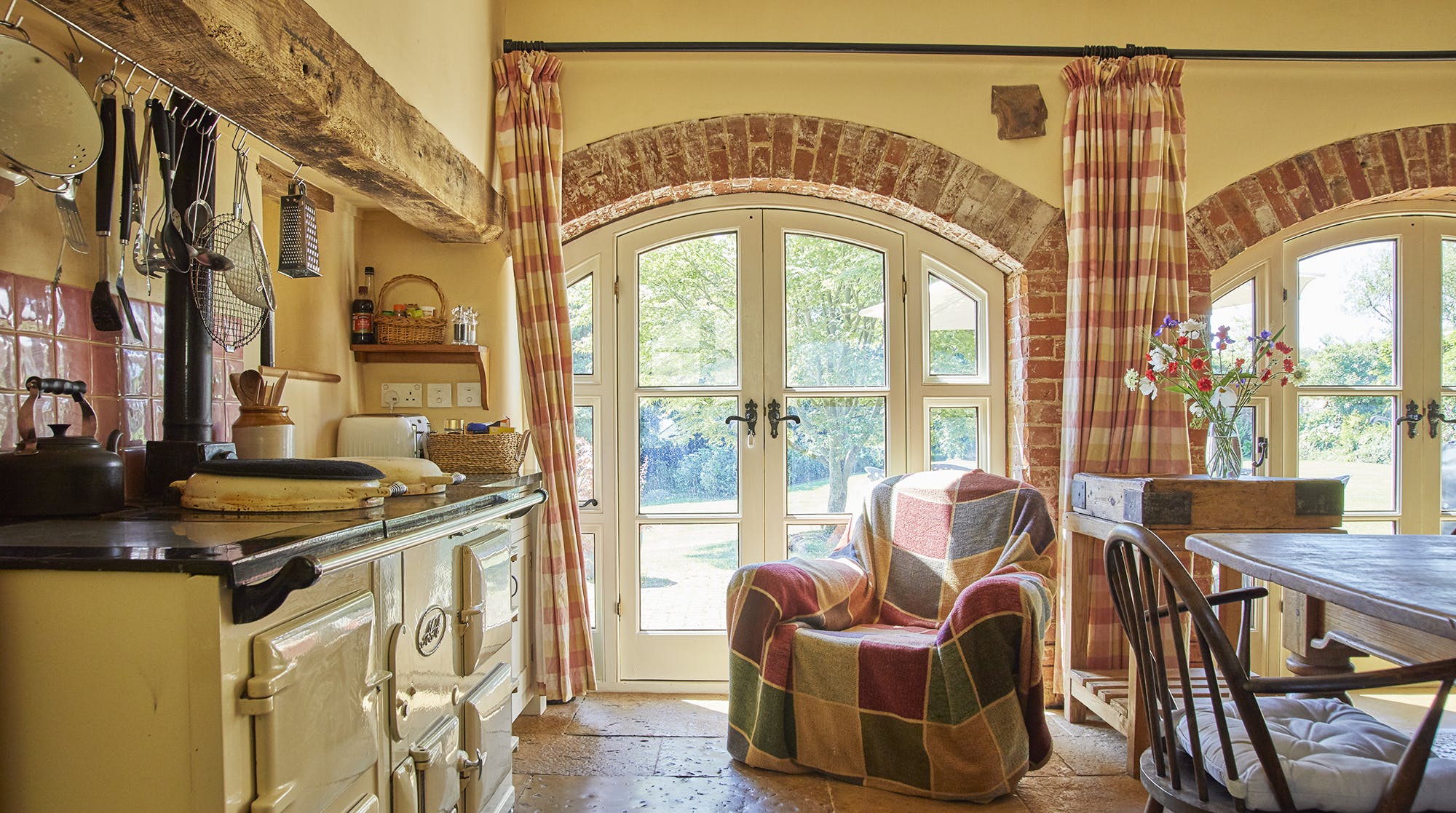 House Culmstock Tiverton: Luxury 5-Bedroom House with Countryside and Lake Views, Tiverton