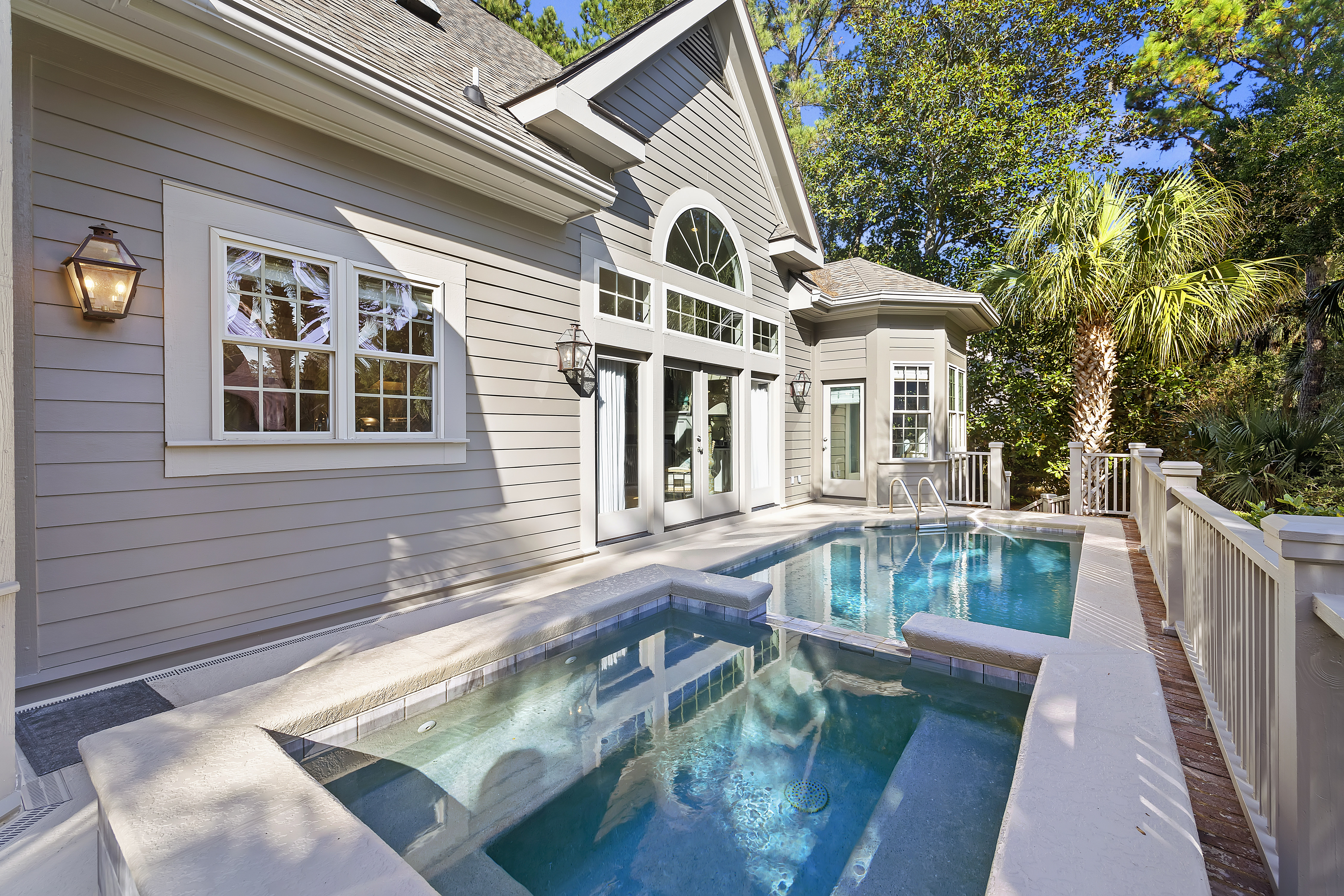 House Drayton JohnsIsland: Luxury 4-Bedroom Villa with Pool and Seaview, Johns Island