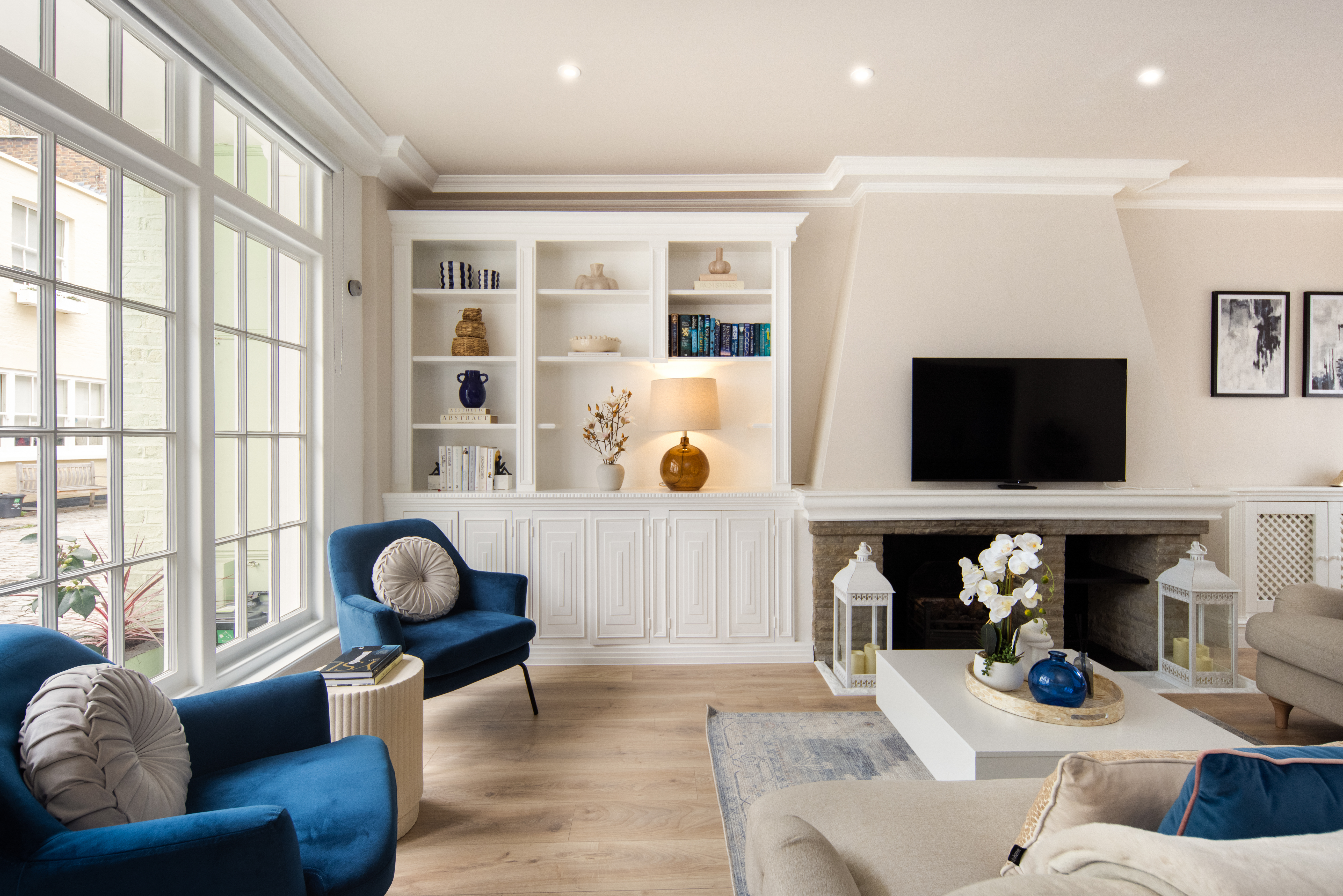 House Ebury Belgravia: Elegant 4-Bedroom House with Private Garden in Belgravia, London