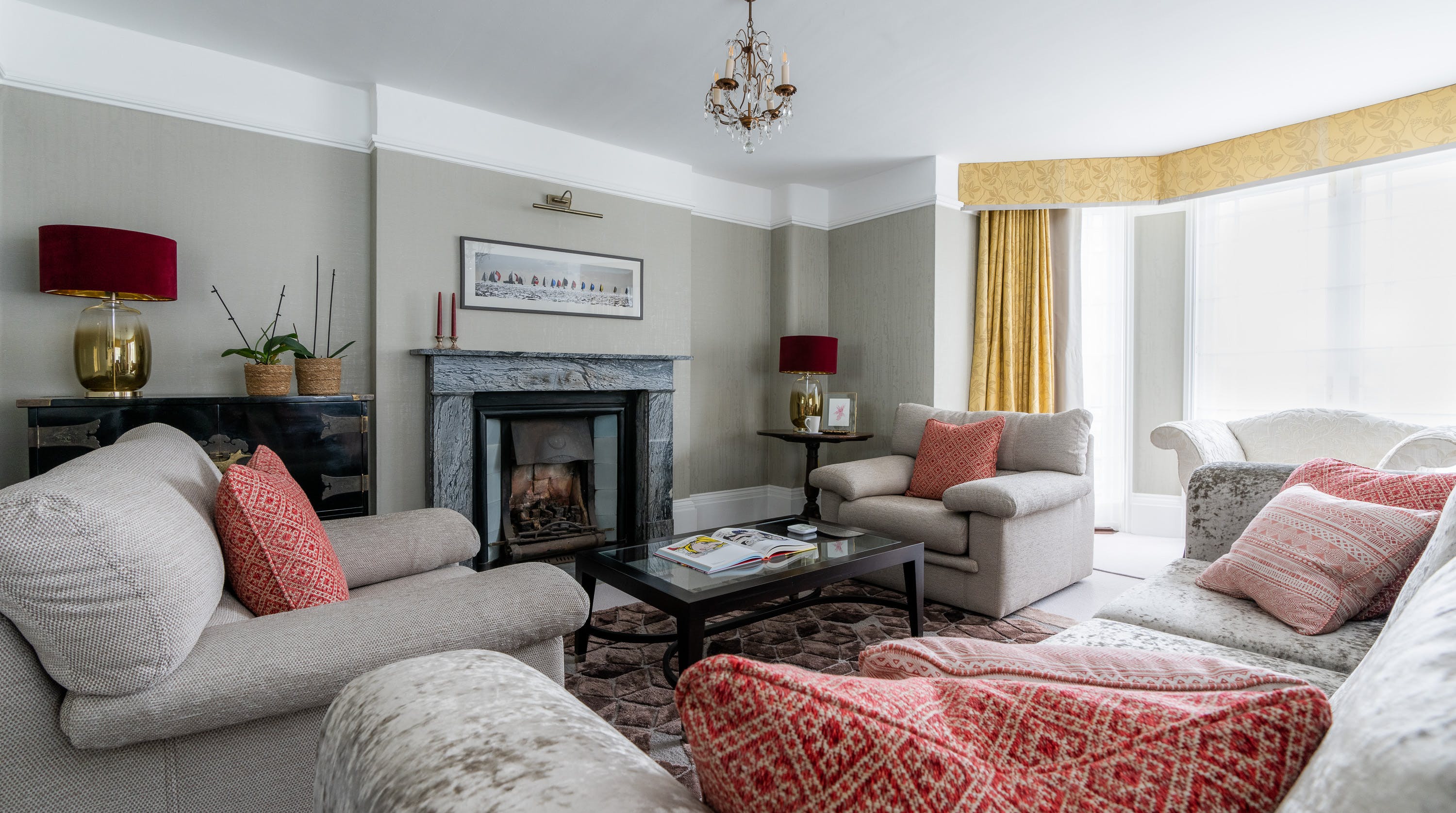 House Emsworth Hamble: Spacious 5-Bedroom Apartment with Hot Tub and Sea Views, Hampshire