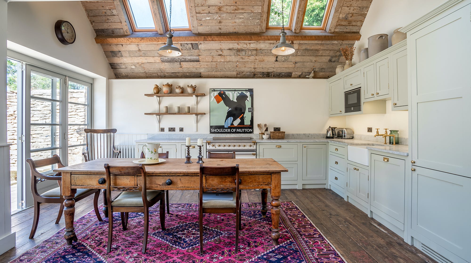 House Evenlode Charlbury: Charming 3-Bedroom Apartment with Family-Friendly Features, Charlbury