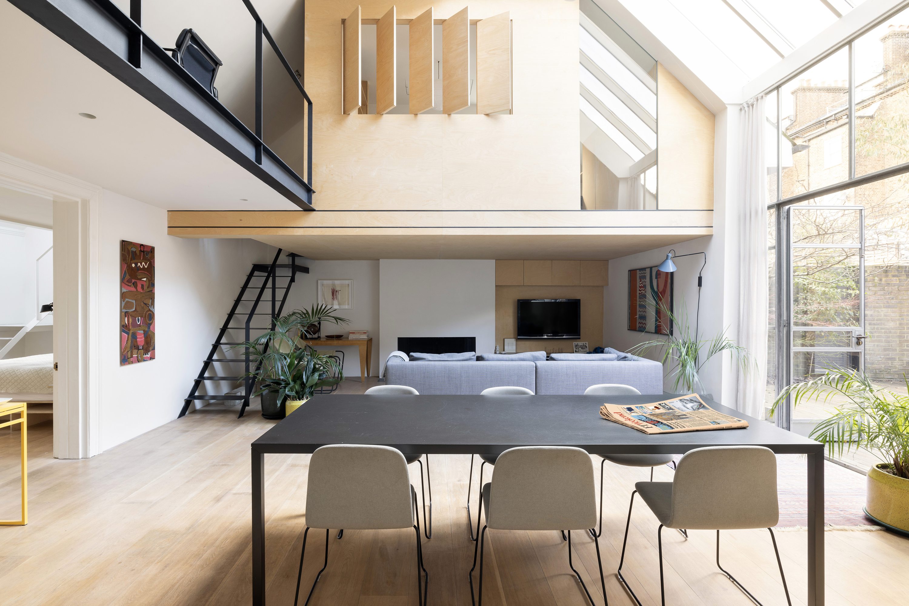 House Fitzroy Primrose: Luxury 3-Bedroom Apartment with Historic Charm, Primrose Hill