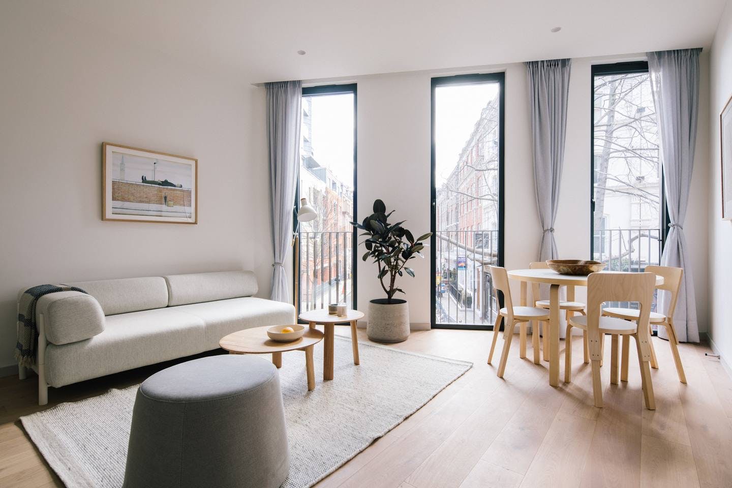 House Foley Fitzrovia: Elegant 2-Bedroom Apartment Rental Fitzrovia with Family-Friendly Comfort