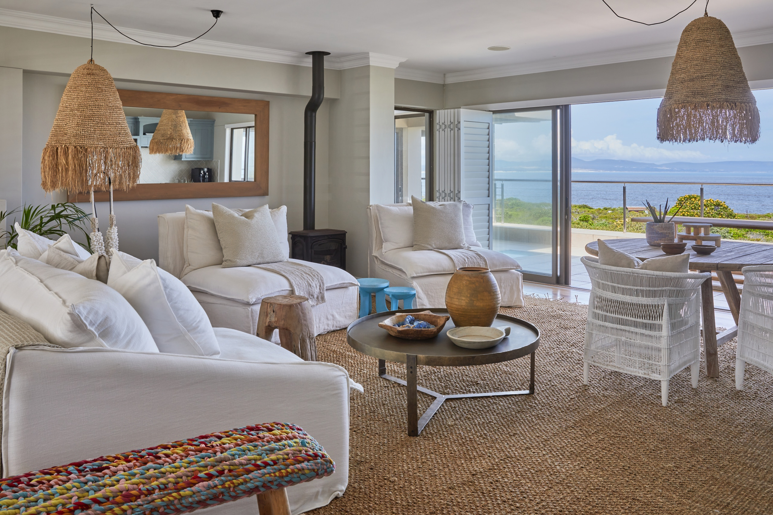 House Fynbos Hermanus: Luxury 6-Bedroom Villa with Seaview and Pool, Cape Town
