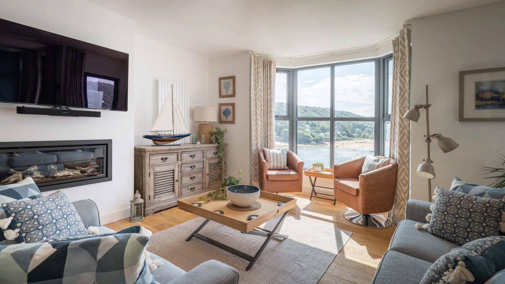 House Gara Salcombe: Charming 2-Bedroom Apartment with Estuary Views, Salcombe