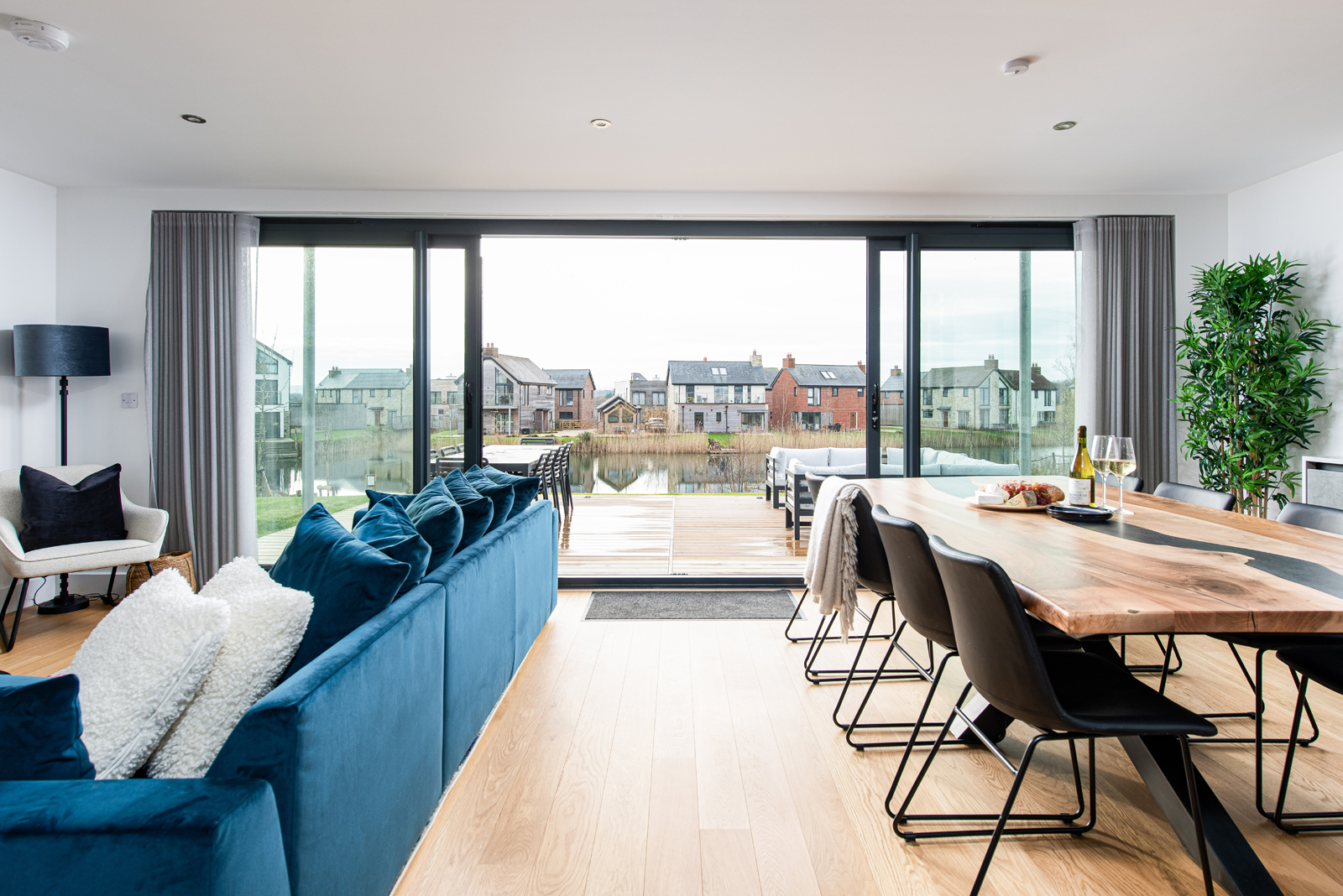 House Gorse Dorset: Luxury 4-Bedroom House with Pool and Countryside Views, Dorset