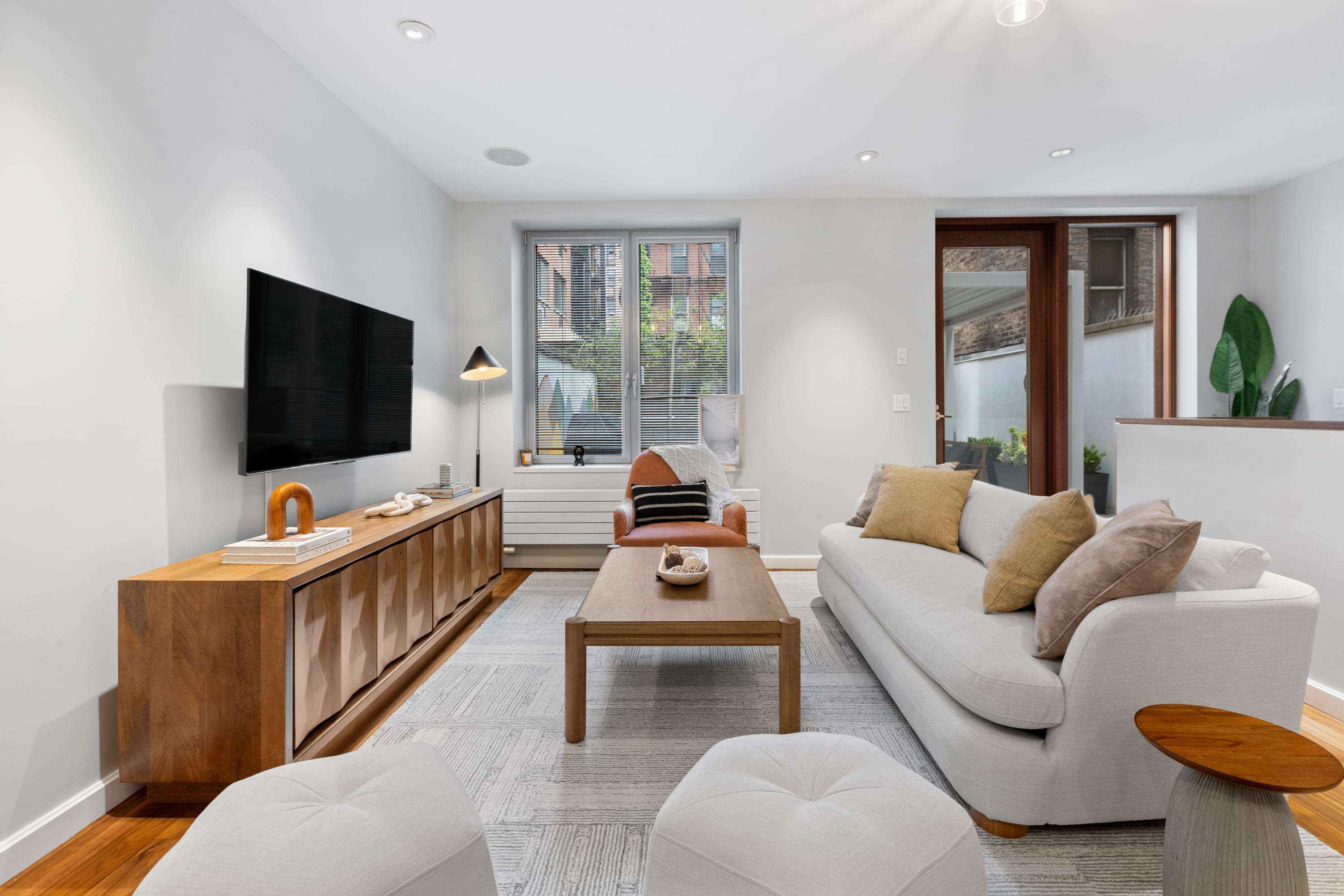 House Gotham Hell’s Kitchen: Spacious 4-Bedroom Luxury Apartment for Families, Hell’s Kitchen